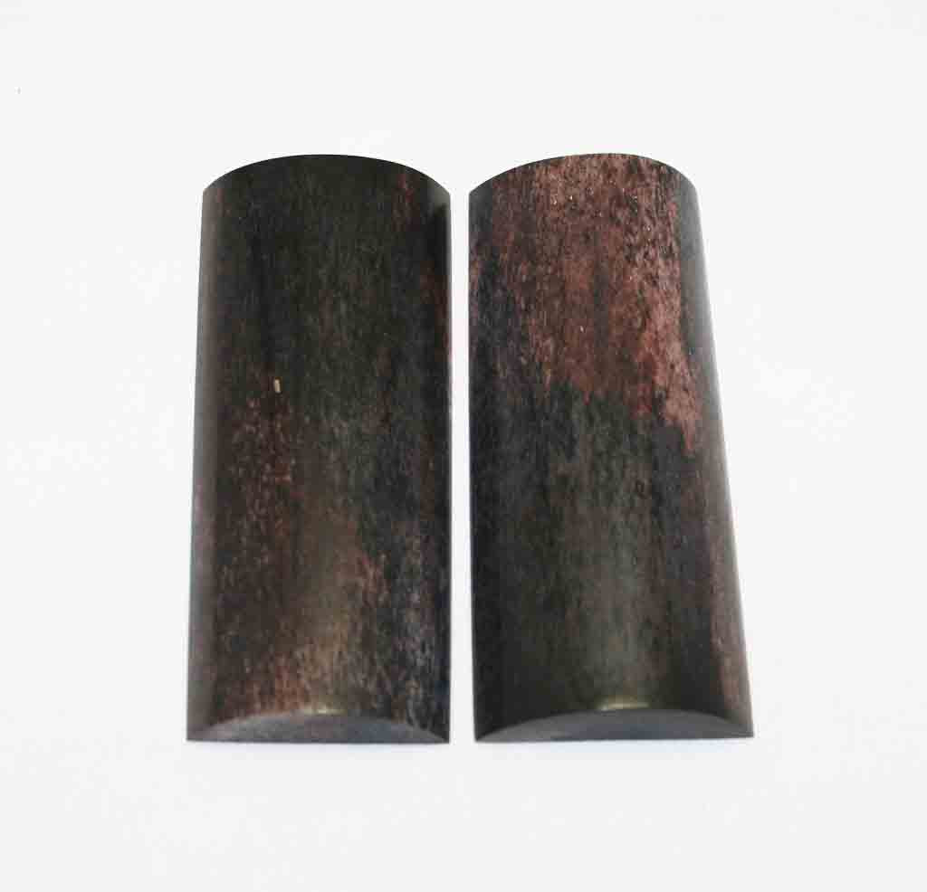 NB104AYA72  Giraffe Bone Scales