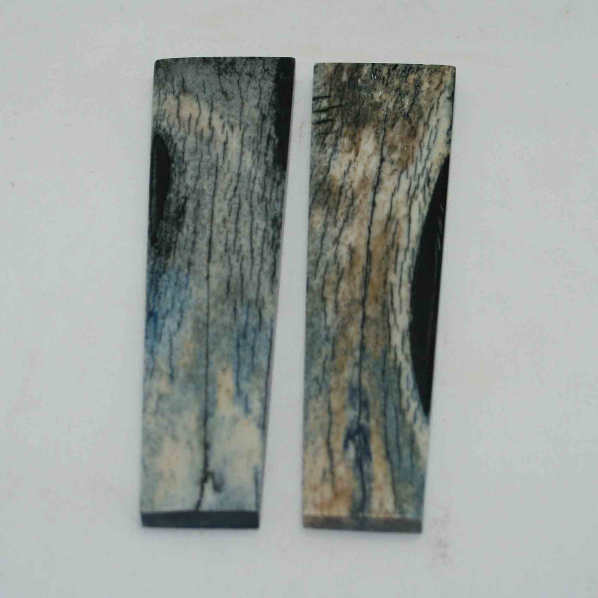 NB104GS134 Giraffe Bone Scales