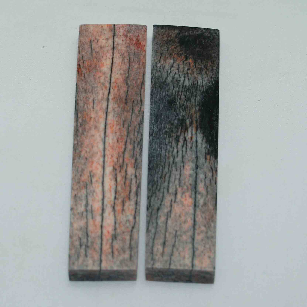 NB104GS20 Giraffe Bone Scales