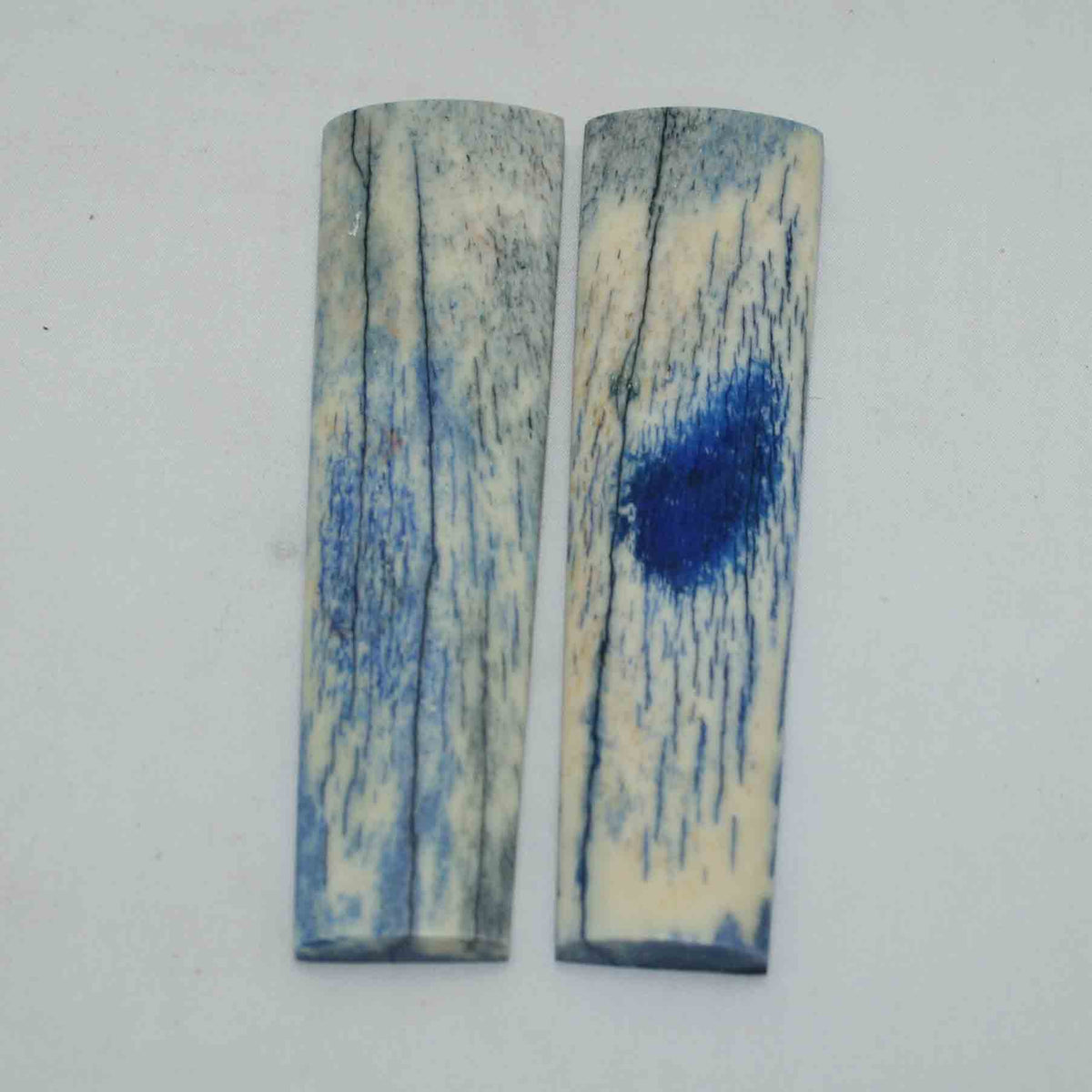 NB104GS28 Giraffe Bone Scales