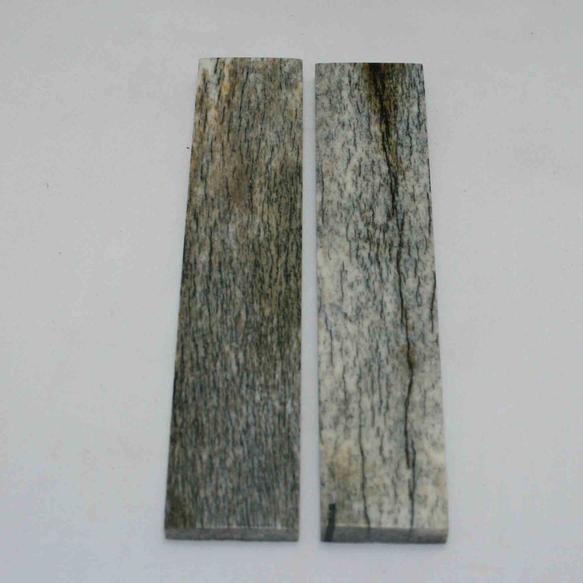 NB104GS2  Giraffe Bone Scales