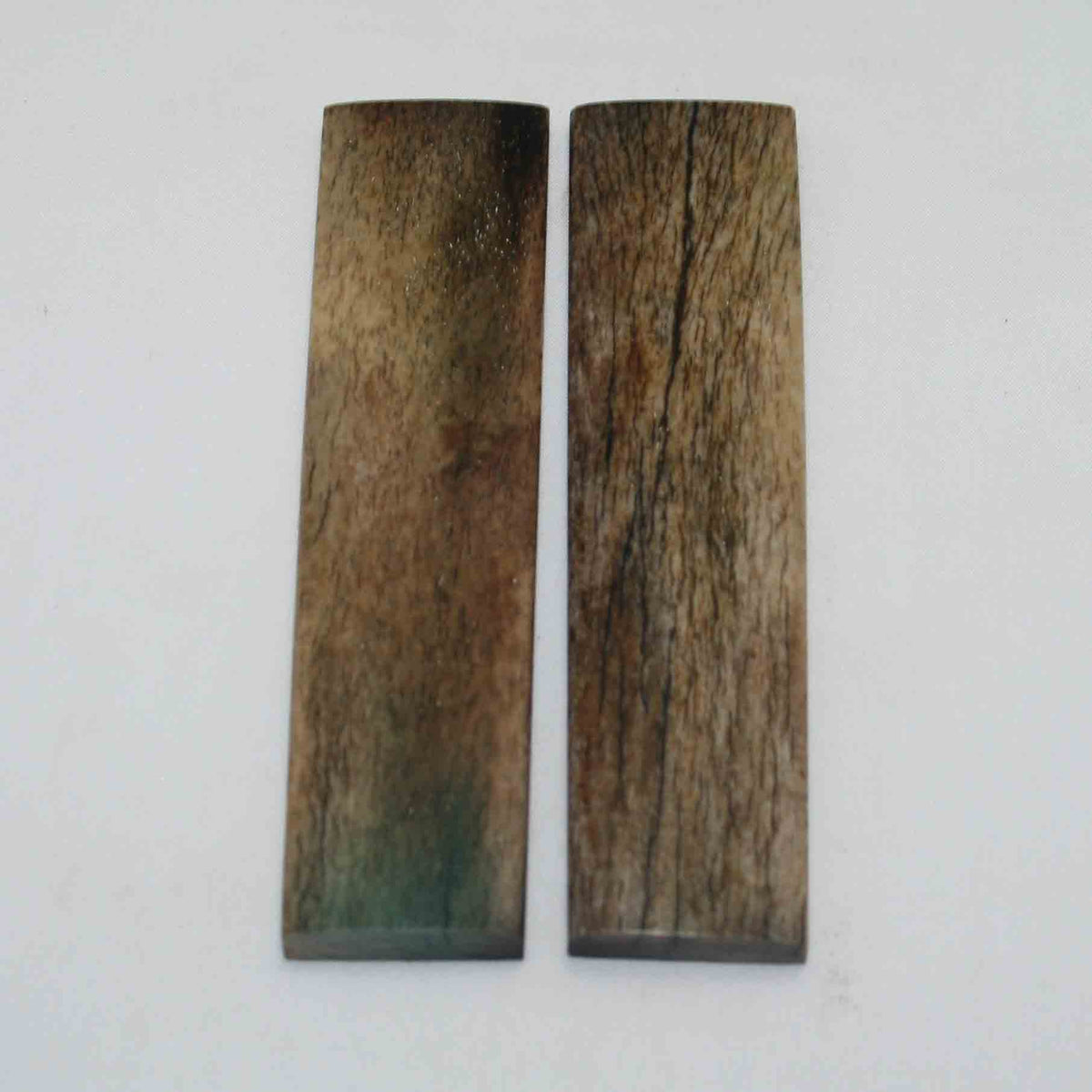 NB104GS47 Giraffe Bone Scales