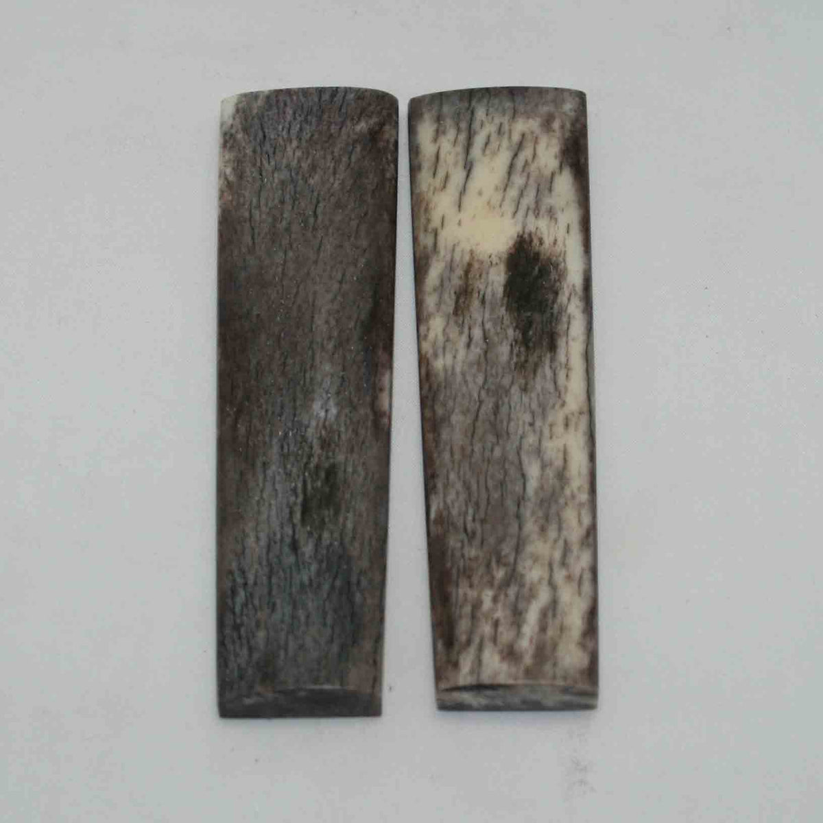 NB104GS48 Giraffe Bone Scales