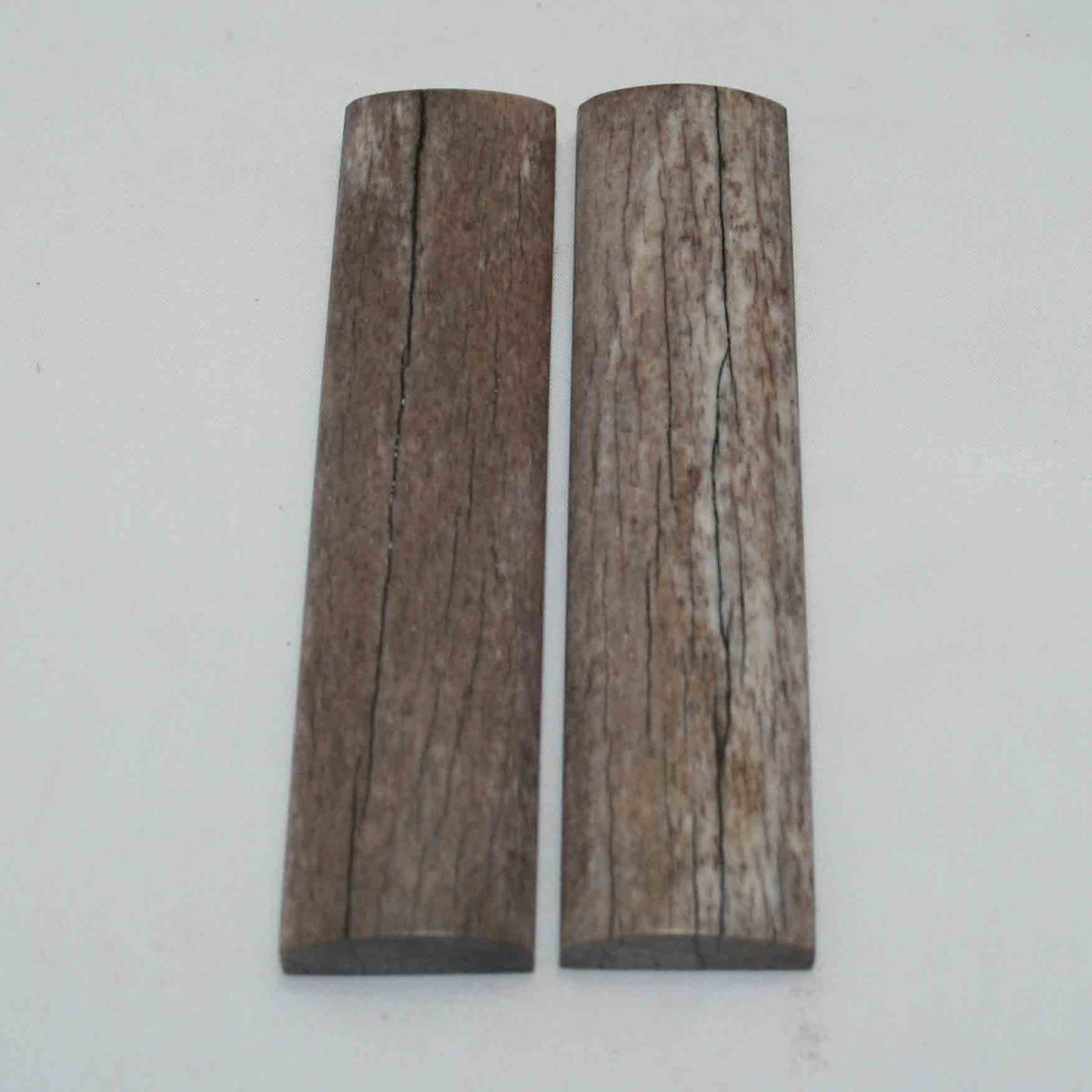 NB104GS63 Giraffe Bone Scales