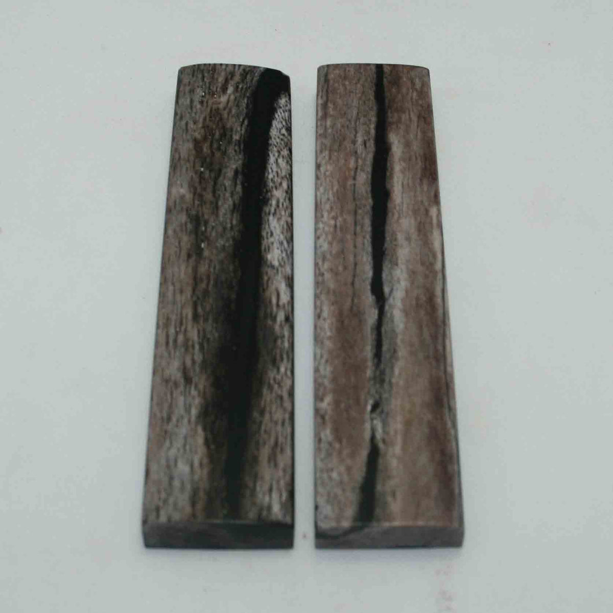 NB104GS75 Giraffe Bone Scales