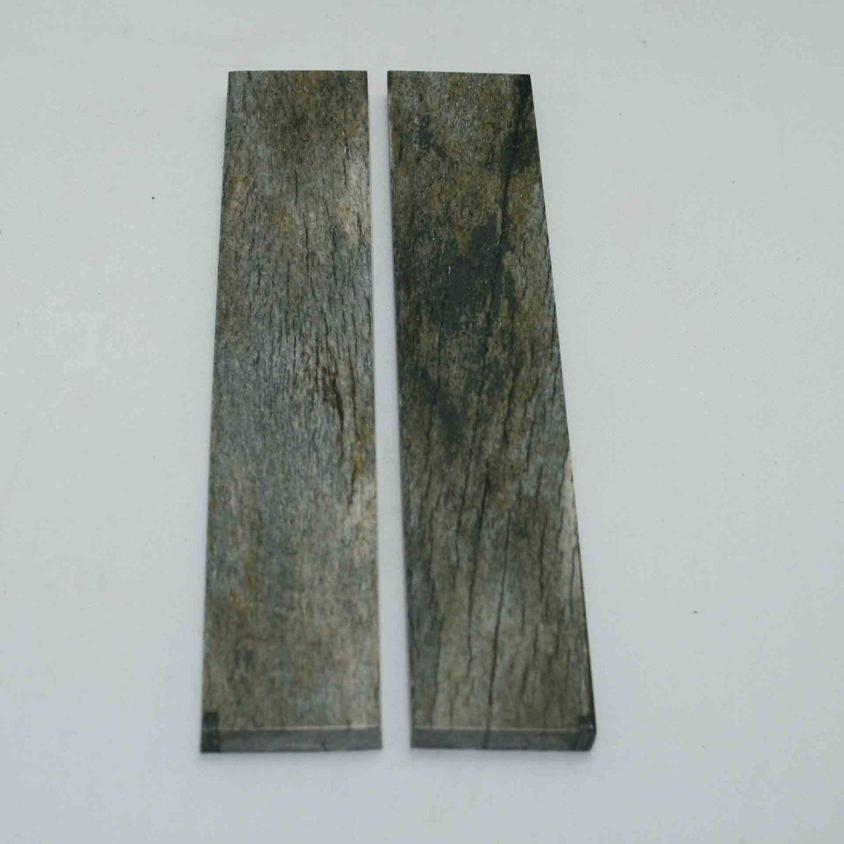 NB104GS7 Giraffe Bone Scales