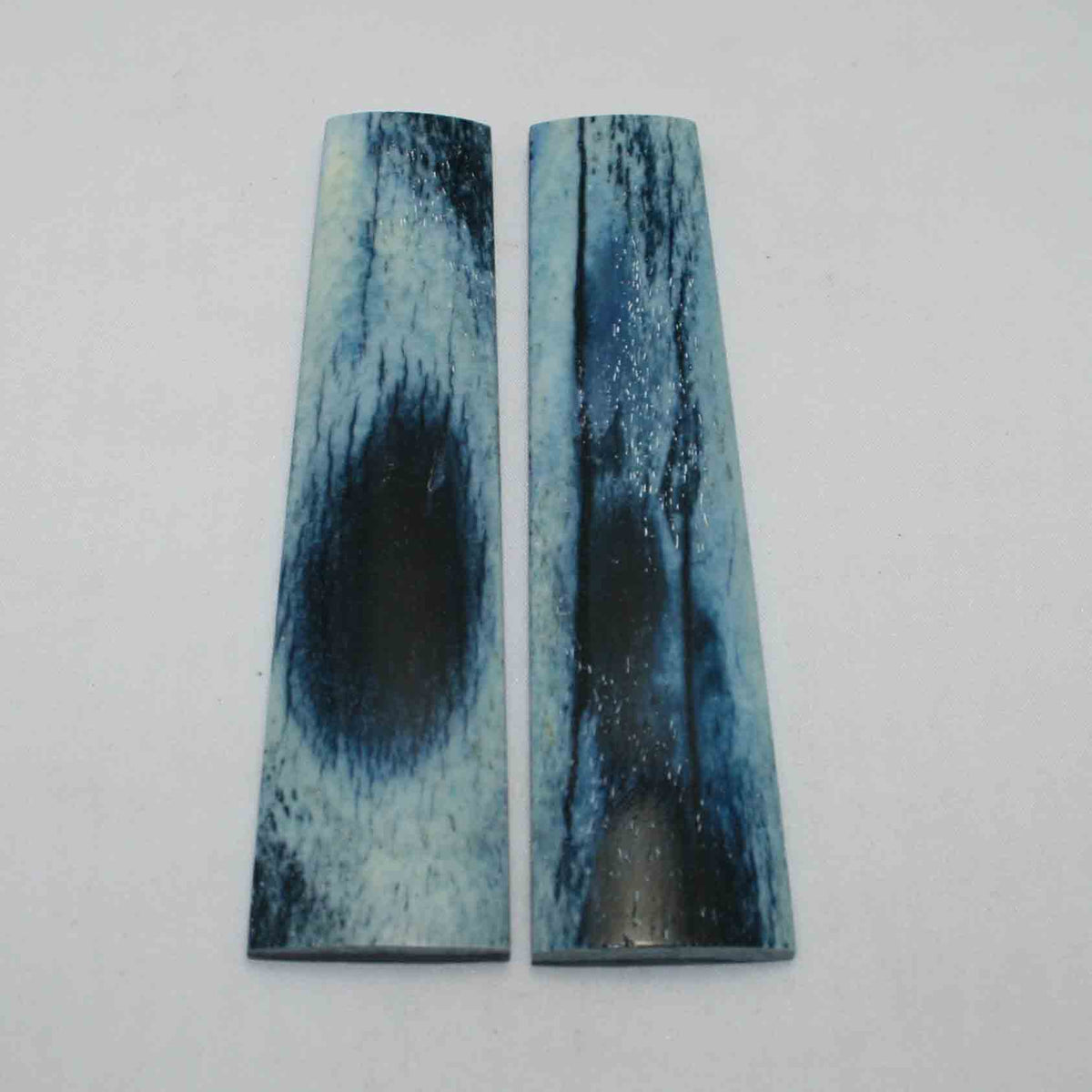 NB104JS15 Giraffe Bone Scales