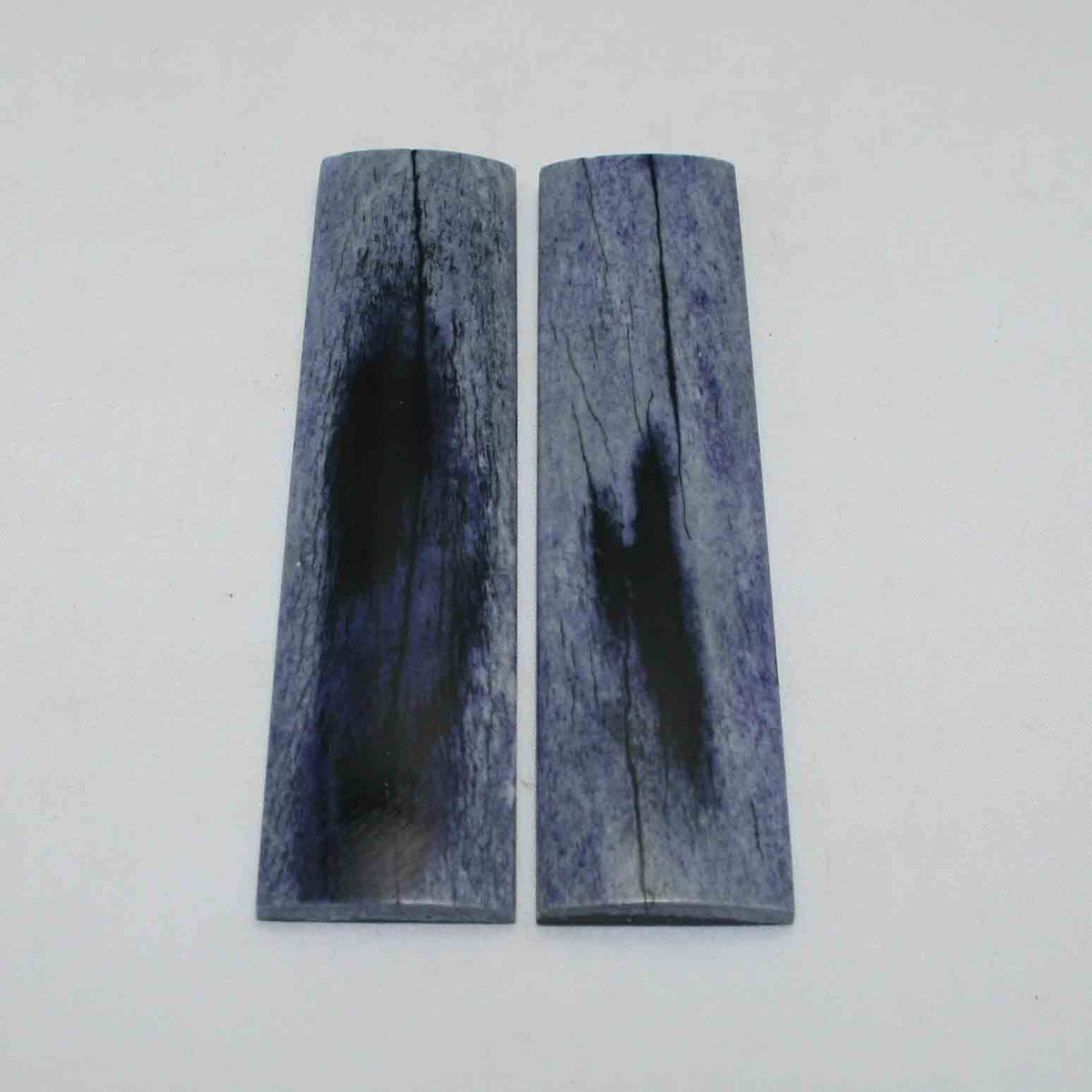 NB104JS35 Giraffe Bone Scales