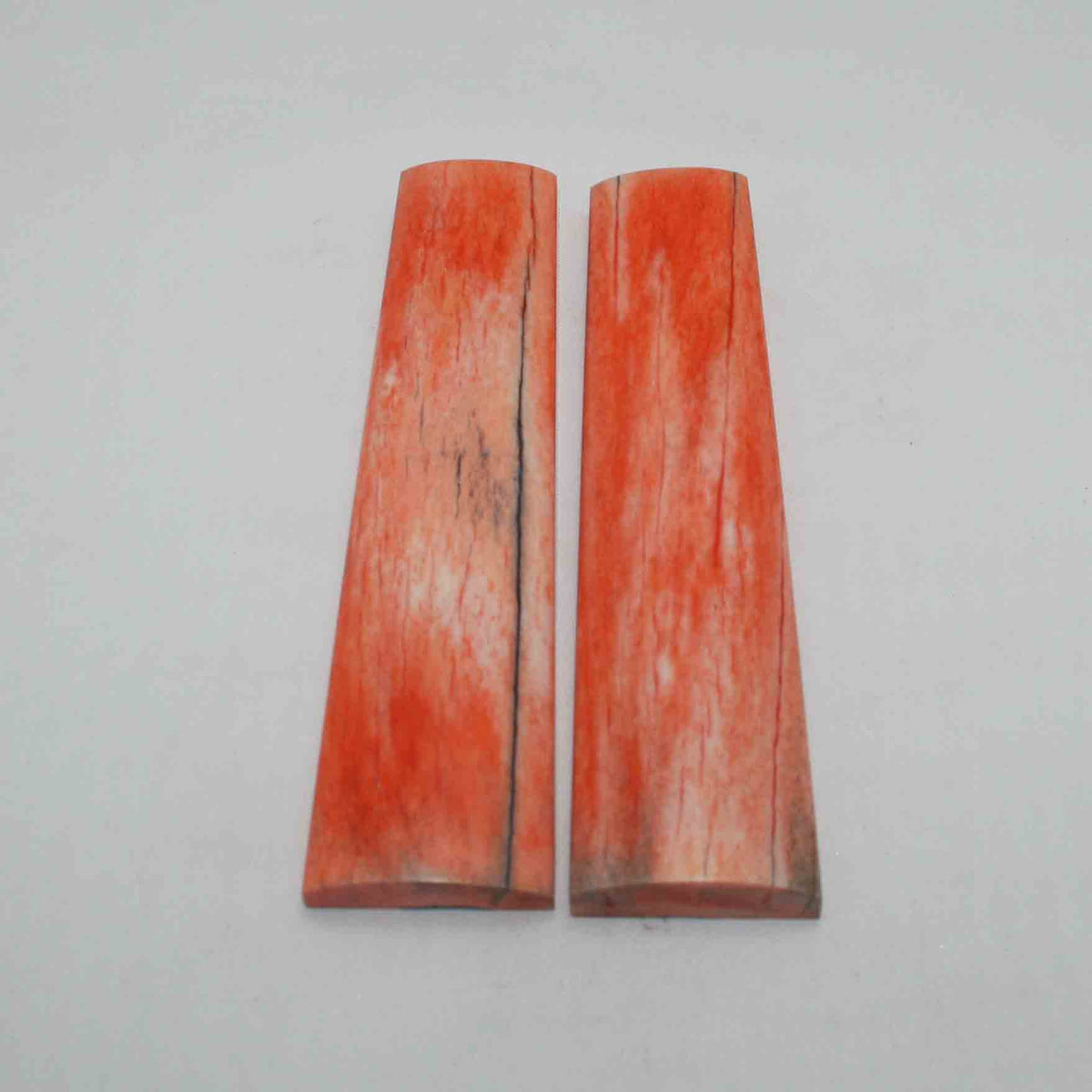 NB104JS52 Giraffe Bone Scales