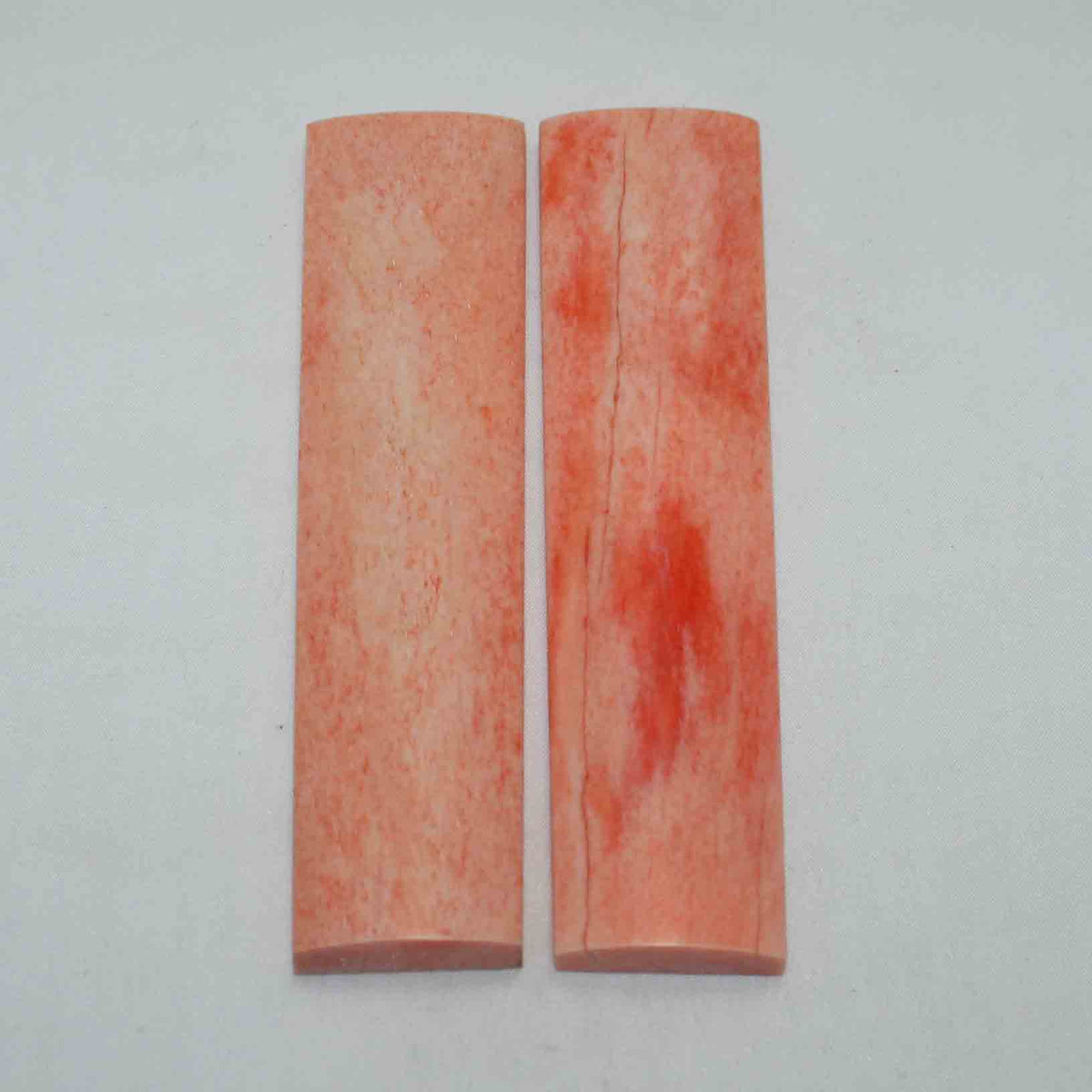 NB104JS56 Giraffe Bone Scales