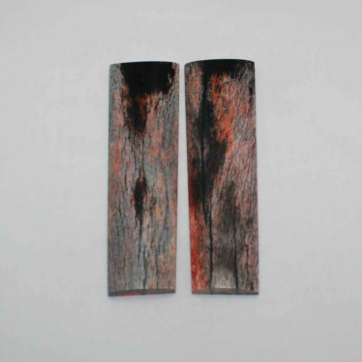 NB104JS63 Giraffe Bone Scales