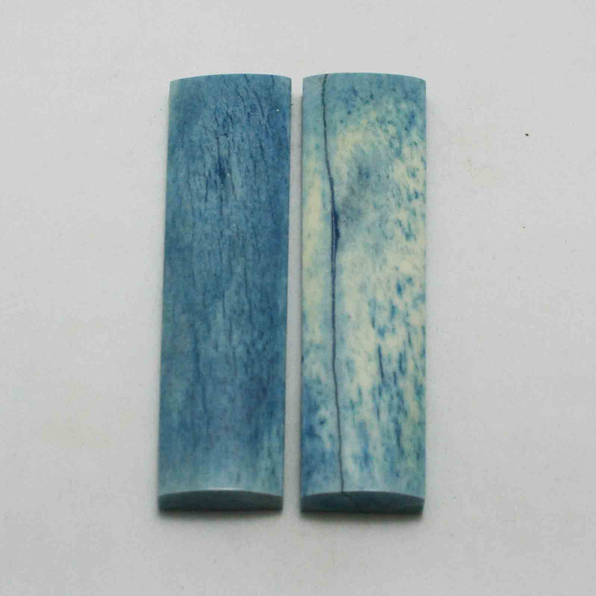 NB104JS74 Giraffe Bone Scales