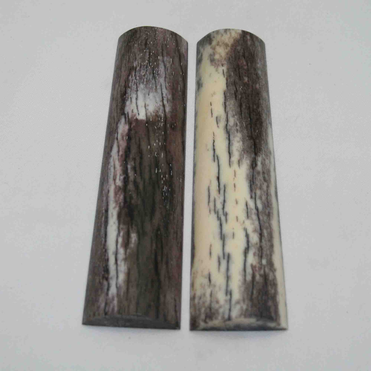 NB104MAN67 Giraffe Bone Scales