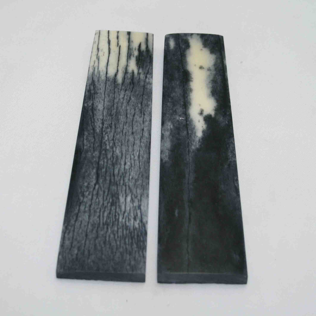 NB104MAN82 Giraffe Bone Scales