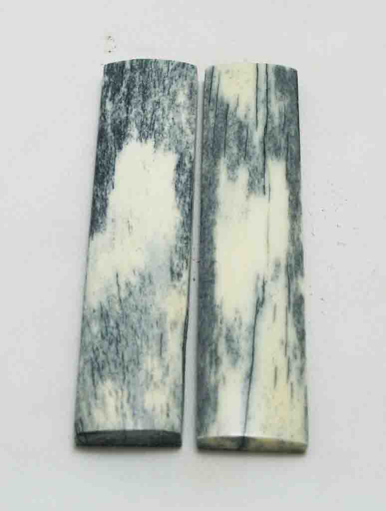 NB104MF55  Giraffe Bone Scales