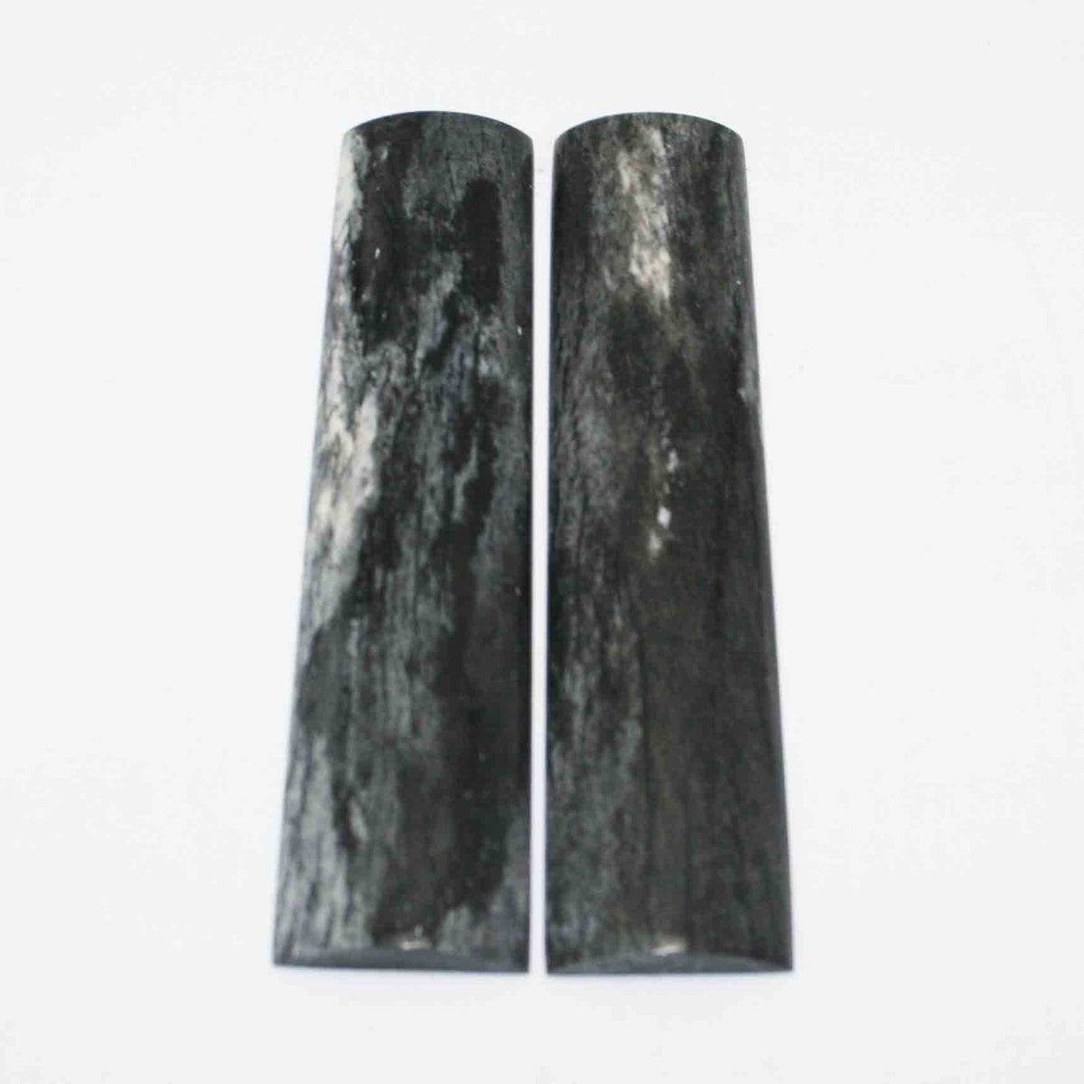 NB104MMA109 Giraffe Bone Scales