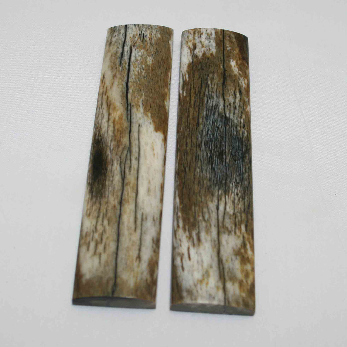 NB104MMA110 Giraffe Bone Scales