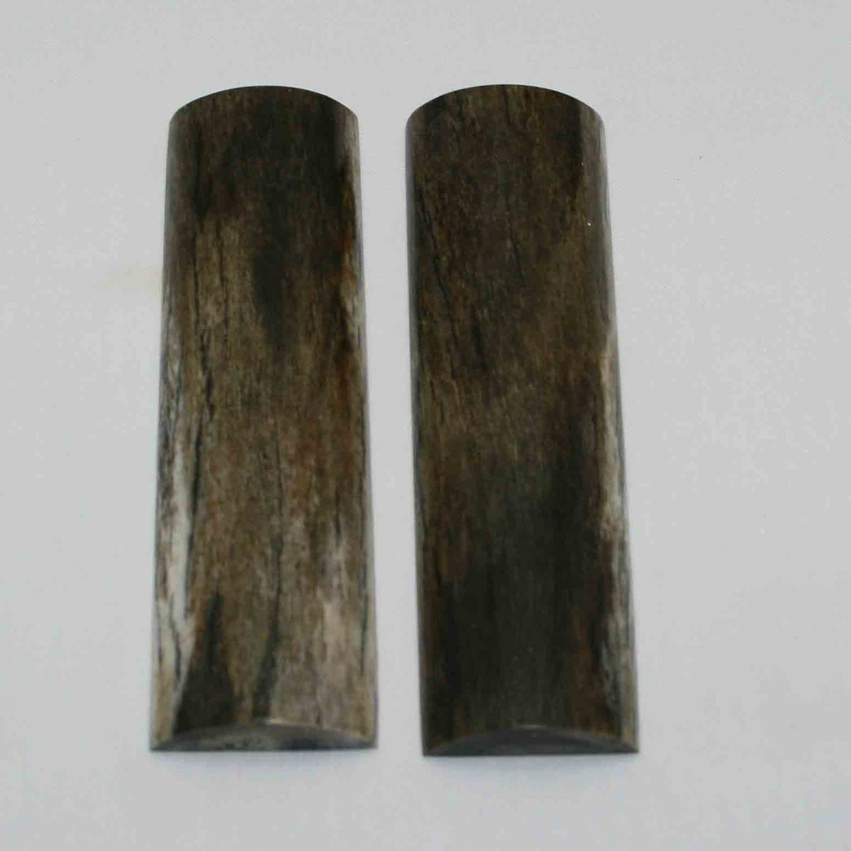 NB104MMA64 Giraffe Bone Scales