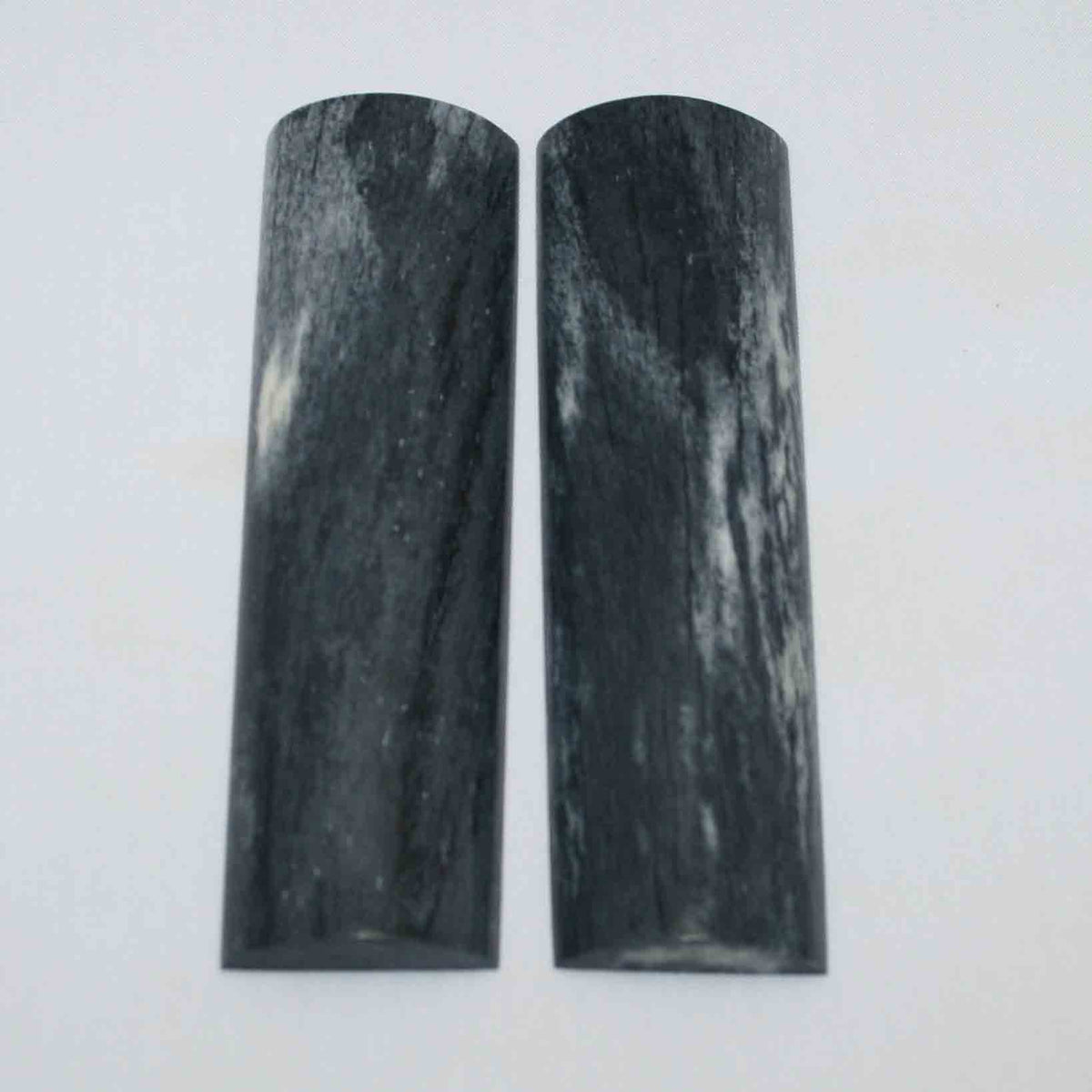 NB104MMA73 Giraffe Bone Scales