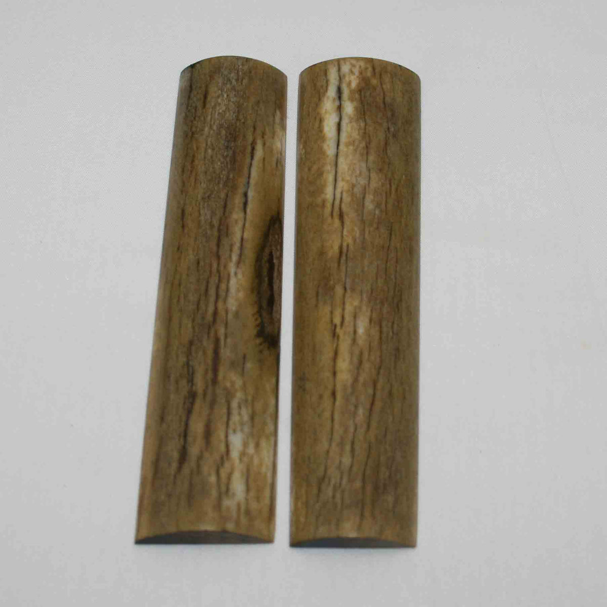 NB104MMA88 Giraffe Bone Scales