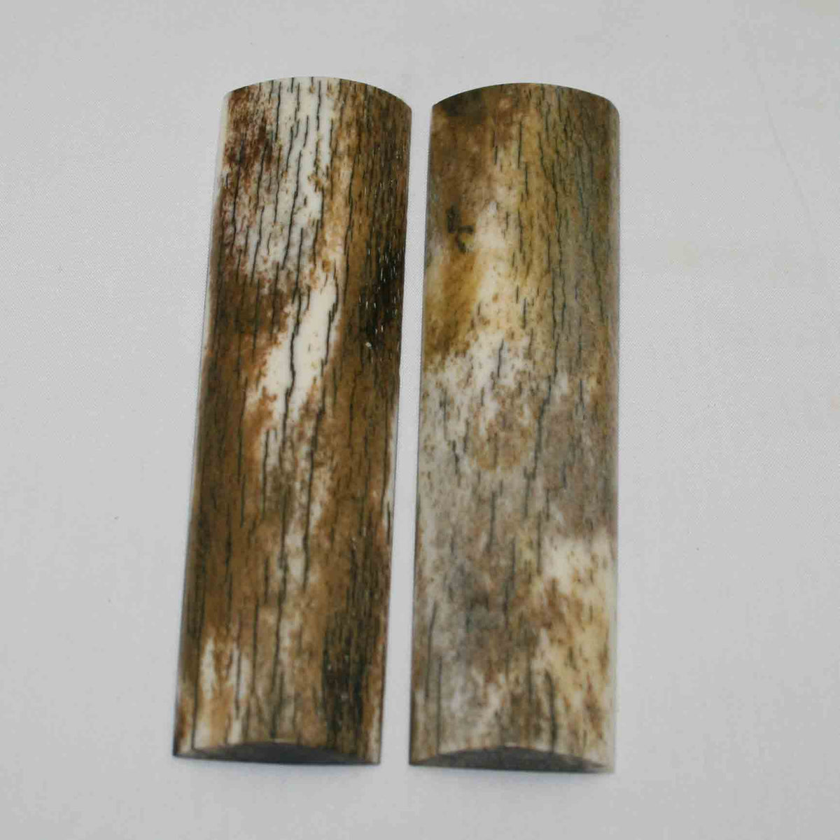 NB104MMA90 Giraffe Bone Scales