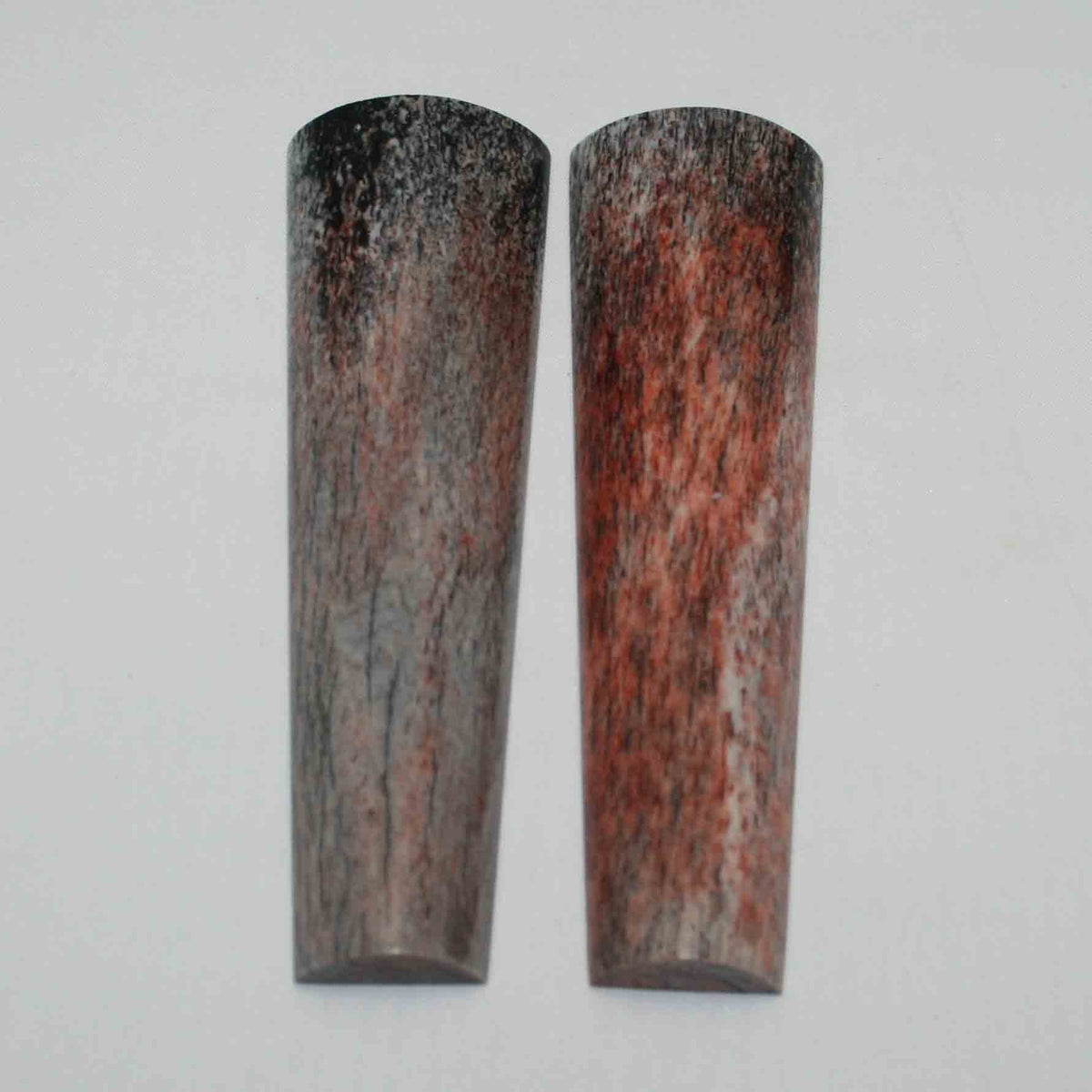 NB104MMA98 Giraffe Bone Scales