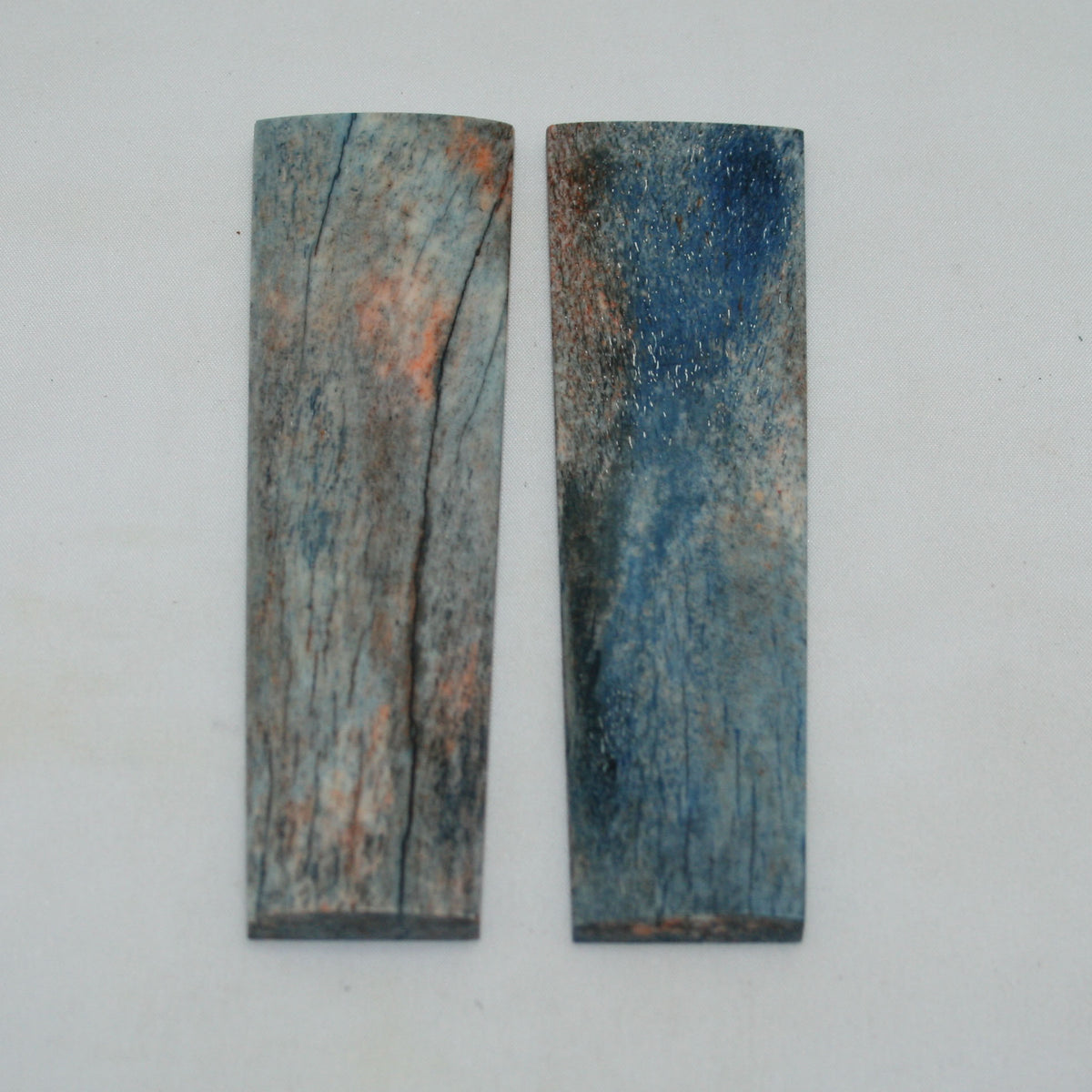 NB104NAM131 Giraffe Bone Scales