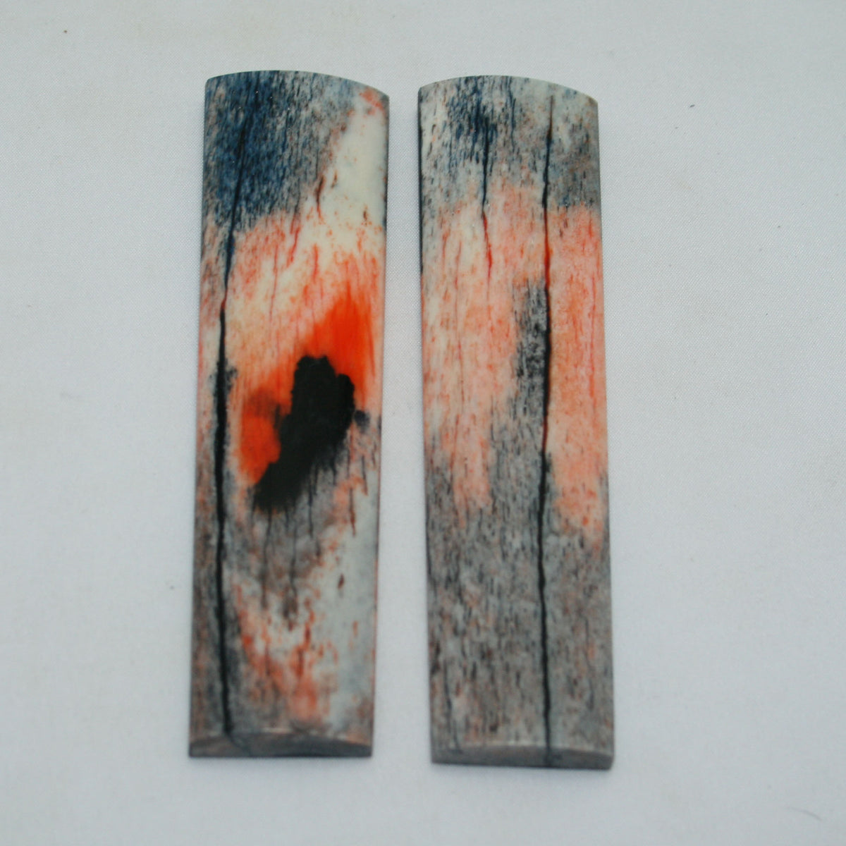 NB104NAM139 Giraffe Bone Scales