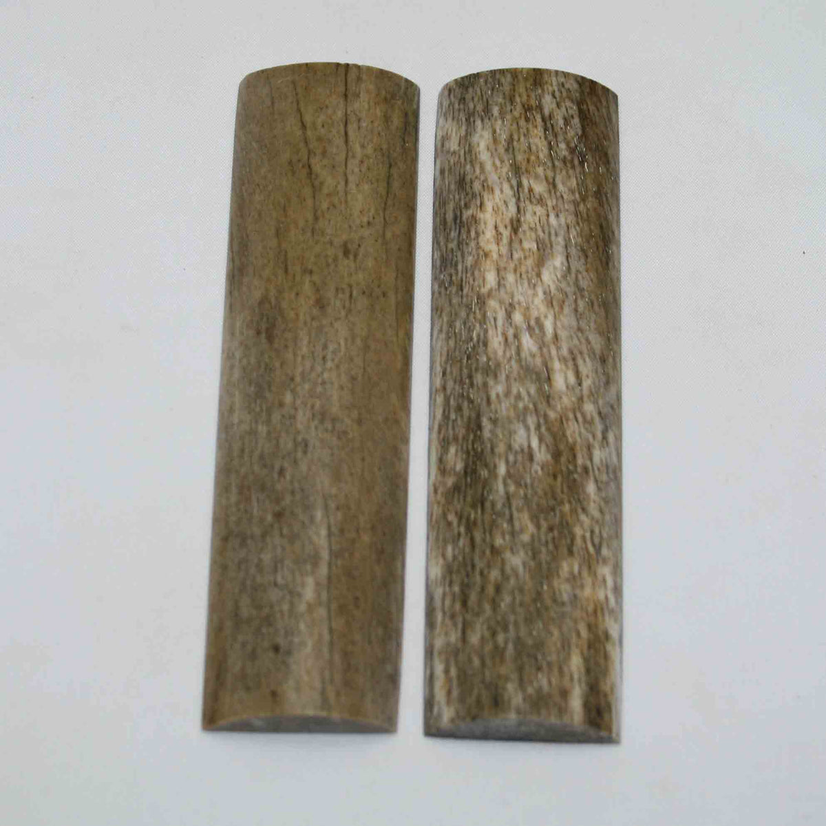 NB104NAM2 Giraffe Bone Scales