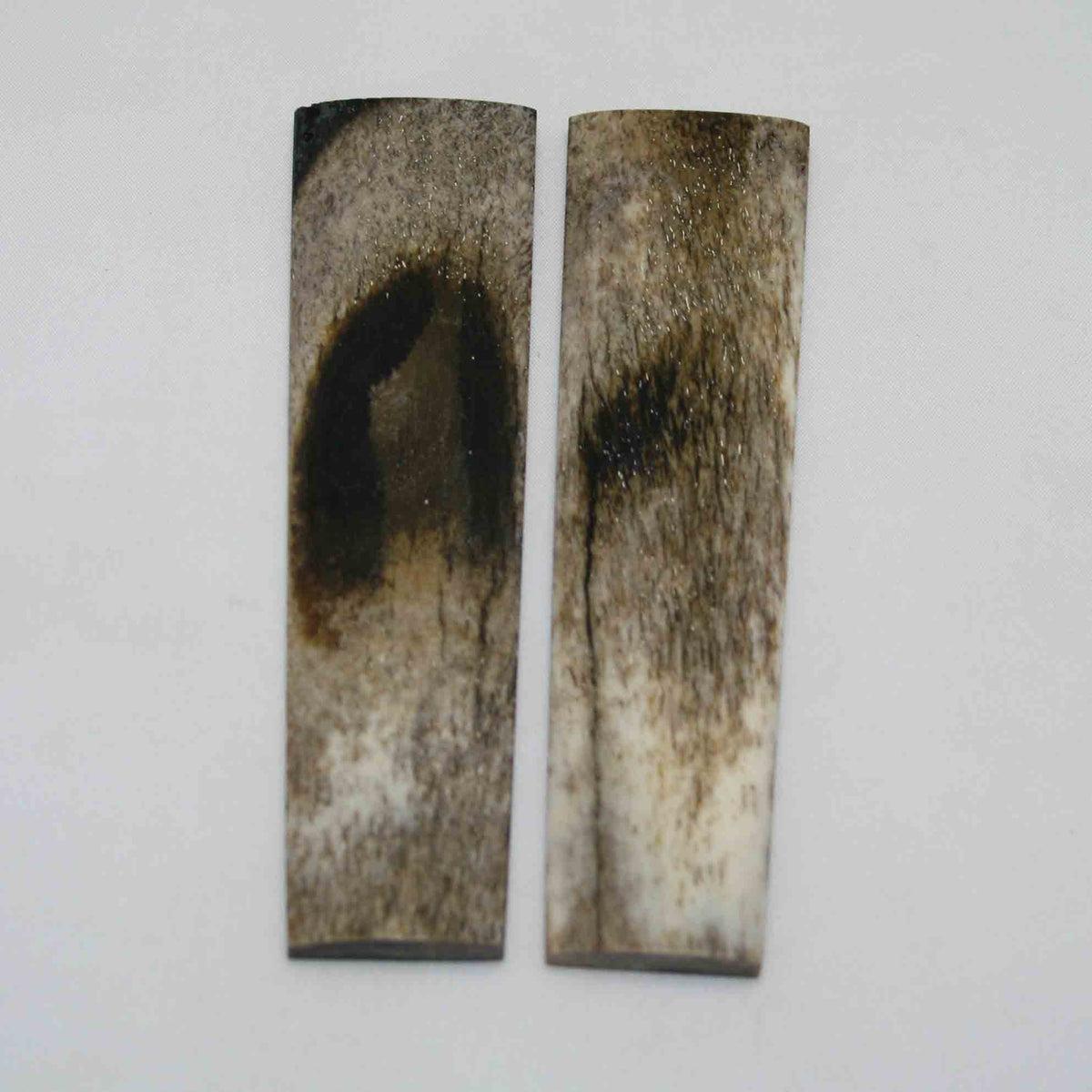 NB104NAM35 Giraffe Bone Scales