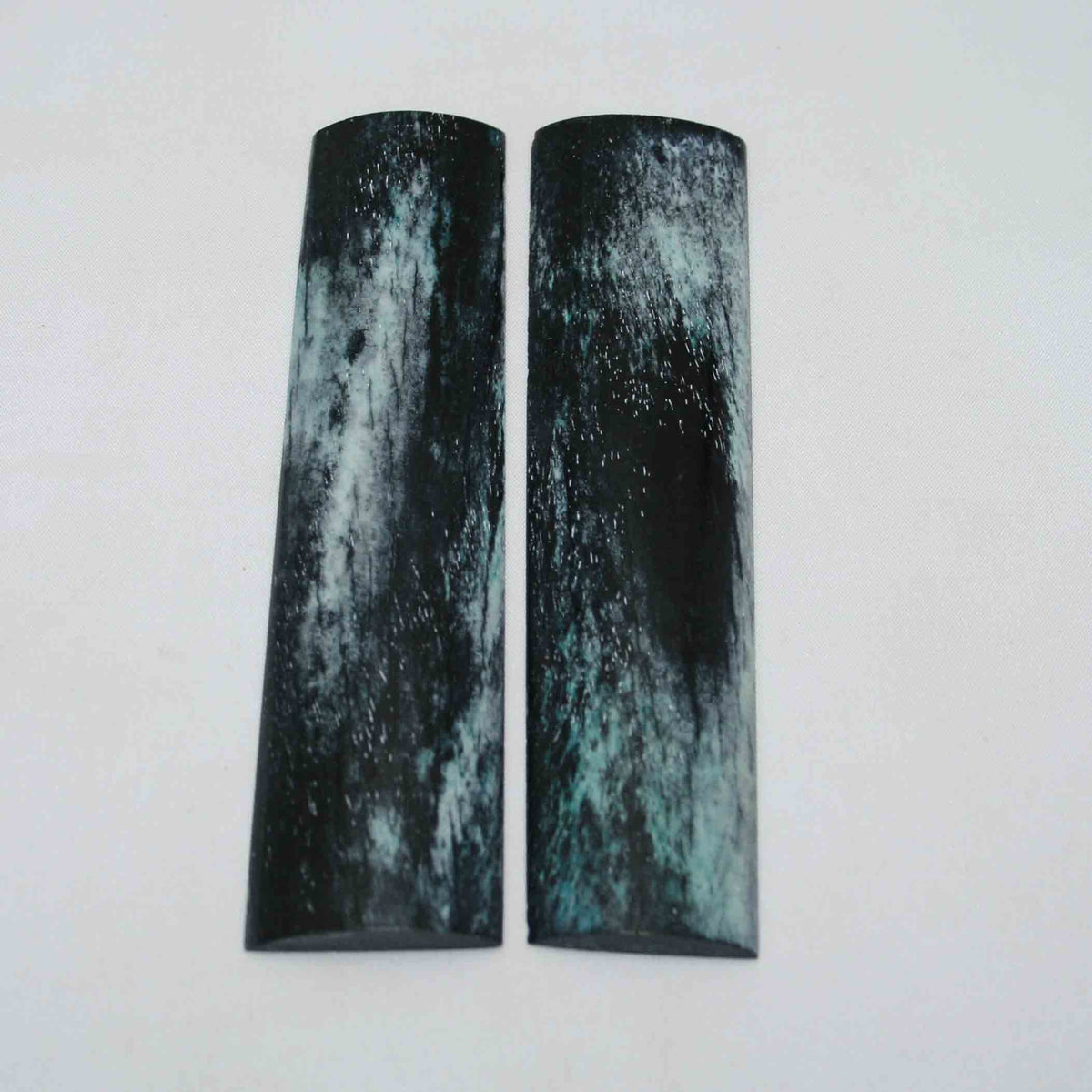 NB104NAM45 Giraffe Bone Scales