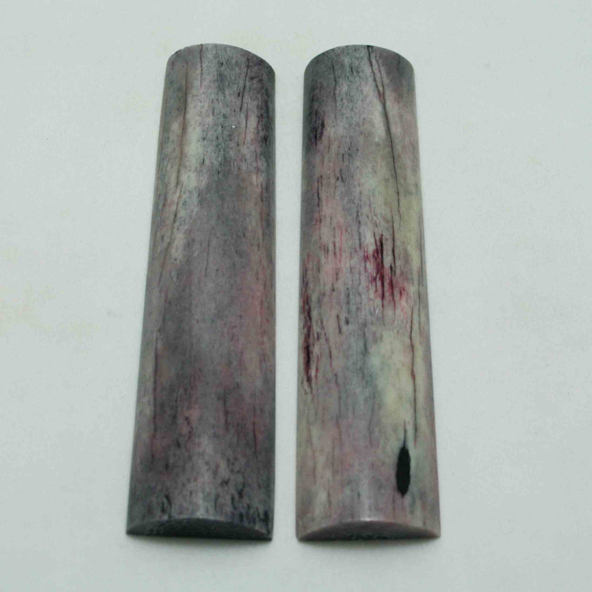 NB104NAM48 Giraffe Bone Scales