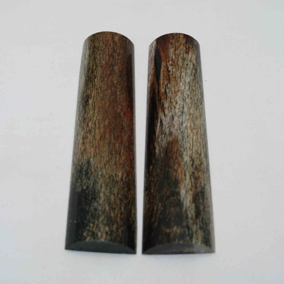 NB104NAM66 Giraffe Bone Scales