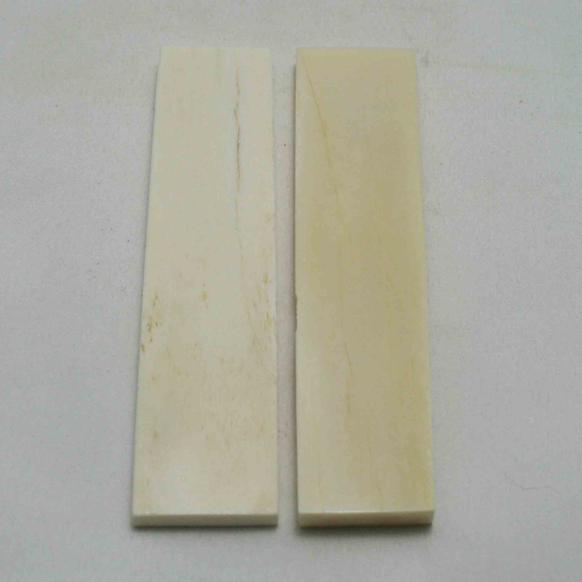 NB104NA14 Giraffe Bone Scales 5.38" x 1.27" x 0.31" inch