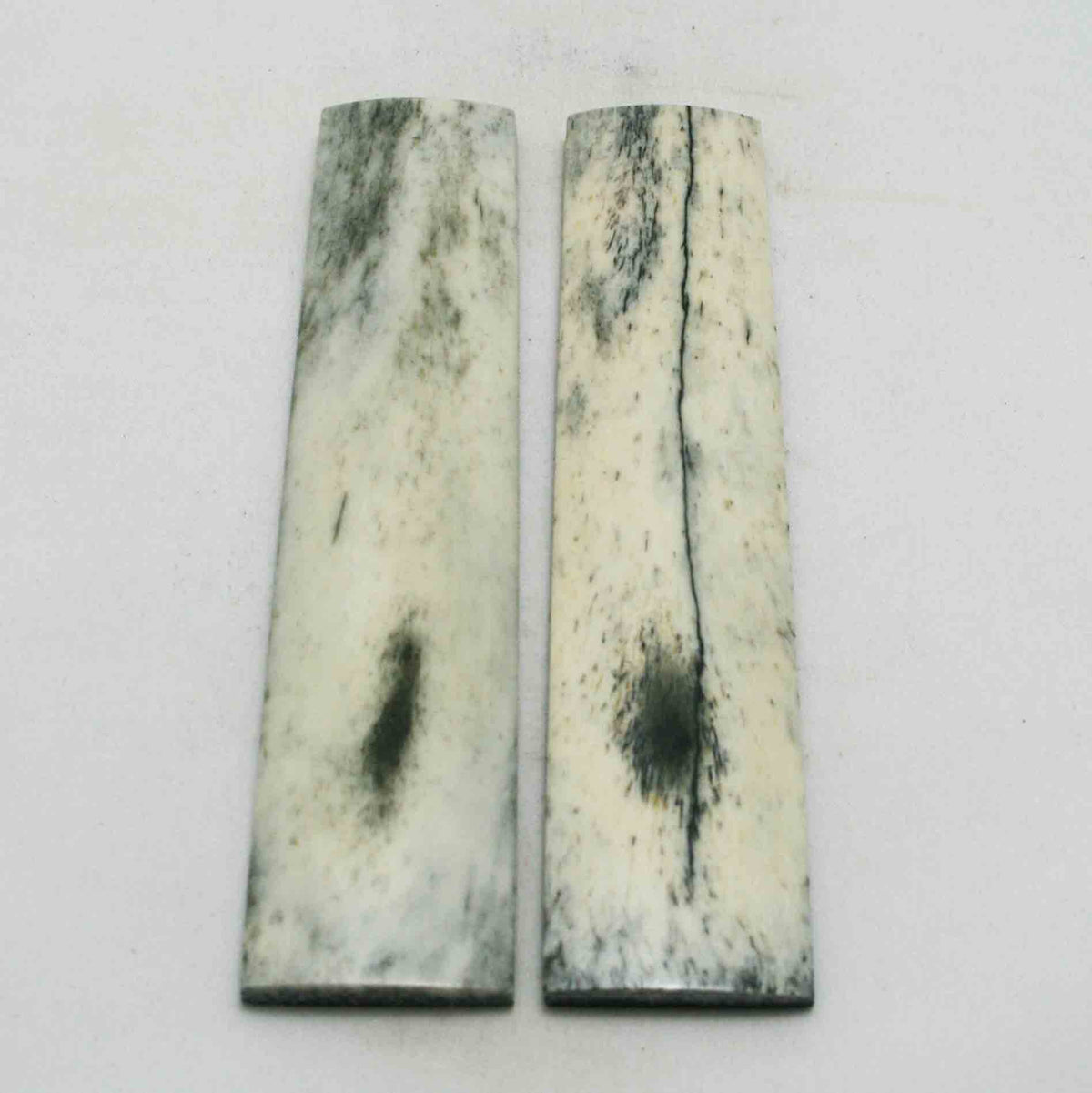 NB104NA157 Giraffe Bone Scales 5.76" x 1.30" x 0.31" inch