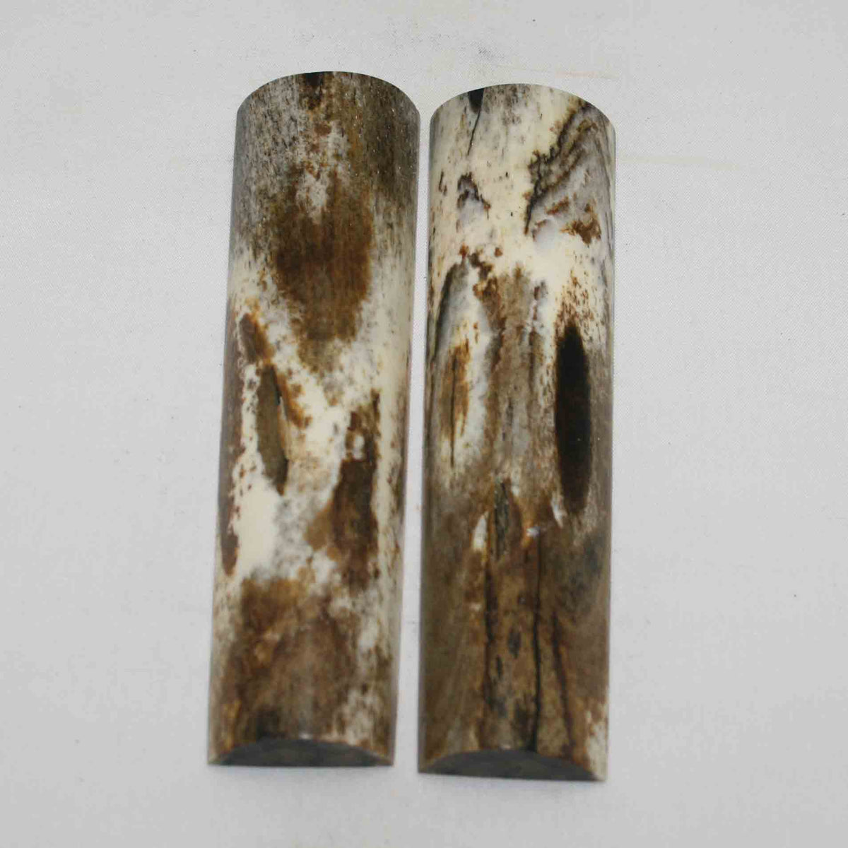 NB104NA160 Giraffe Bone Scales 5.28" x 1.29" x 0.52" inch