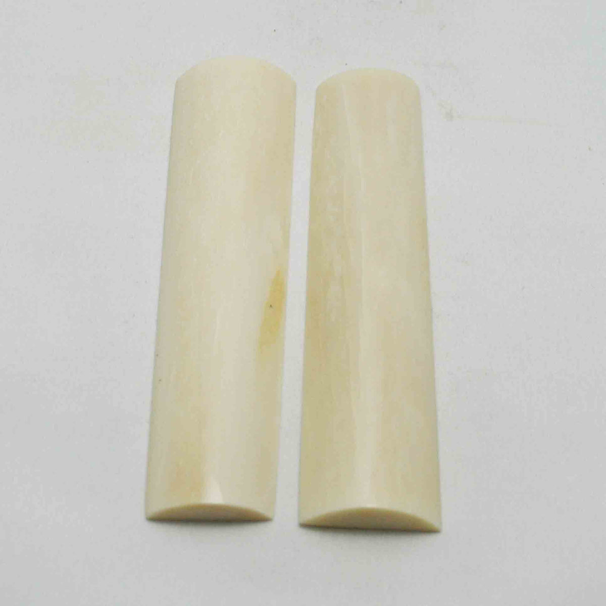 NB104NA25 Giraffe Bone Scales 5.53" x 1.29" x 0.39" inch