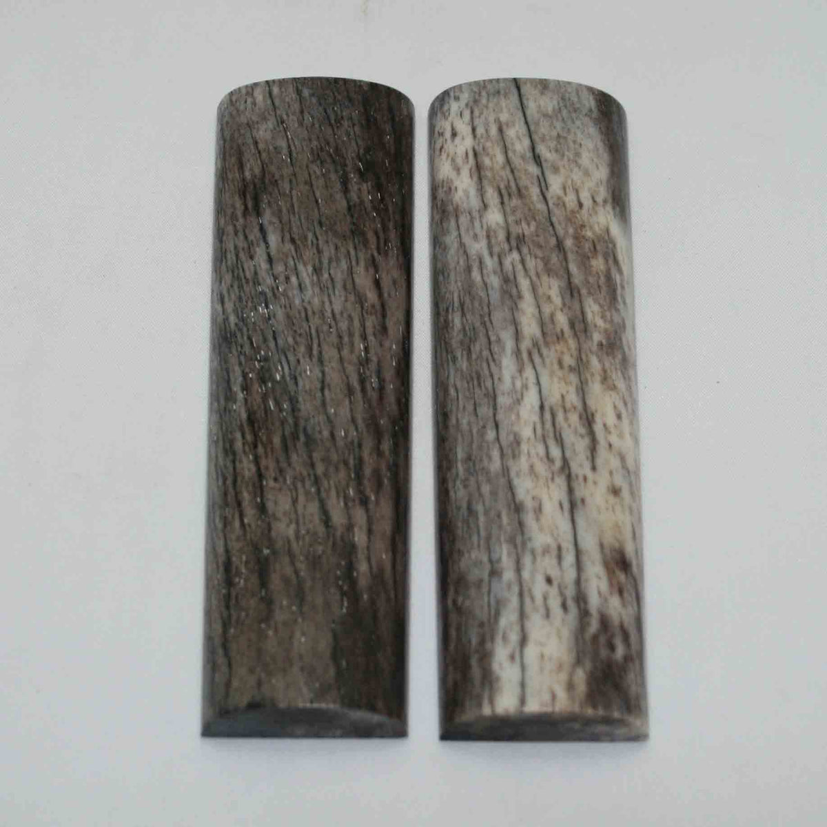 NB105GS20 Giraffe Bone Scales