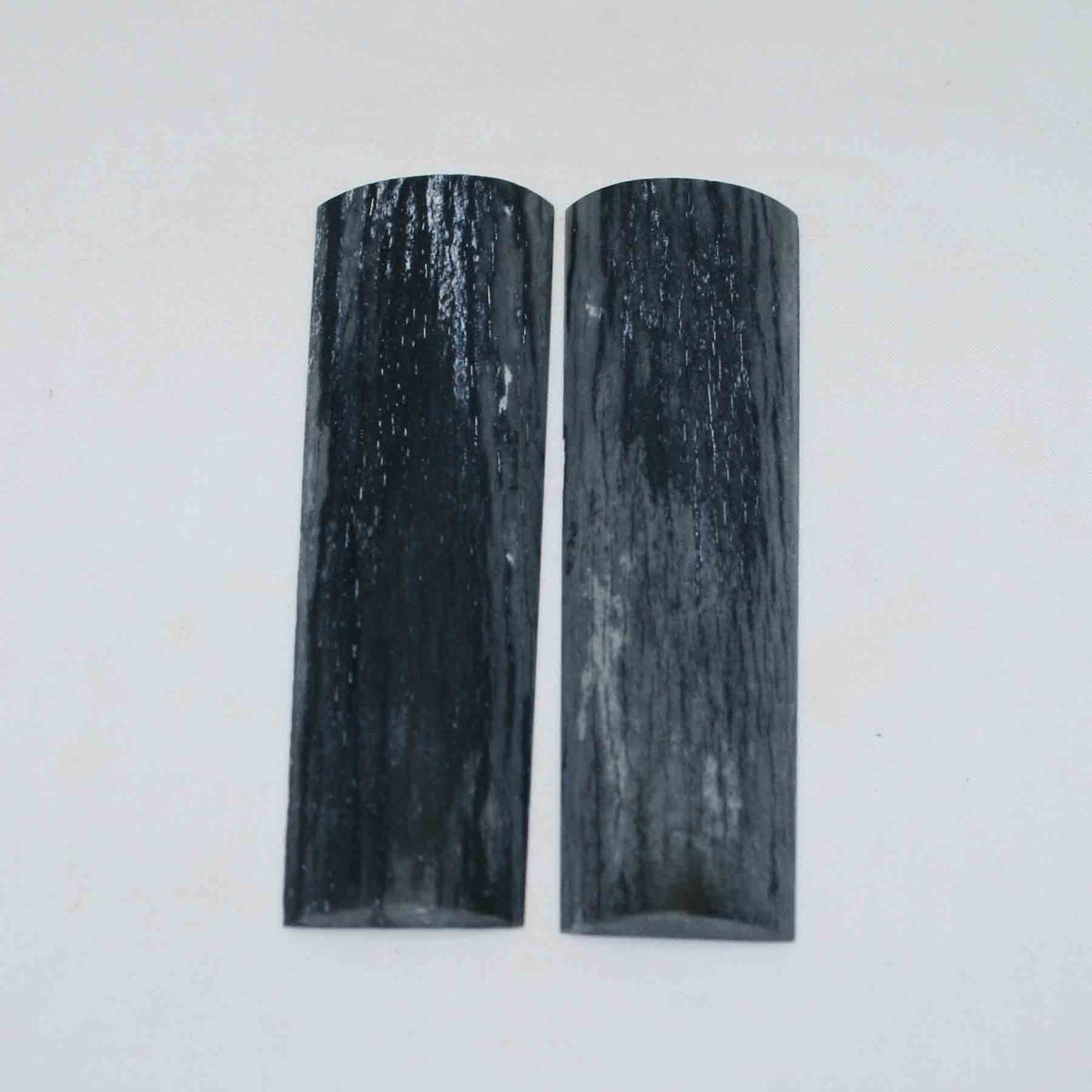 NB105GS33 Giraffe Bone Scales