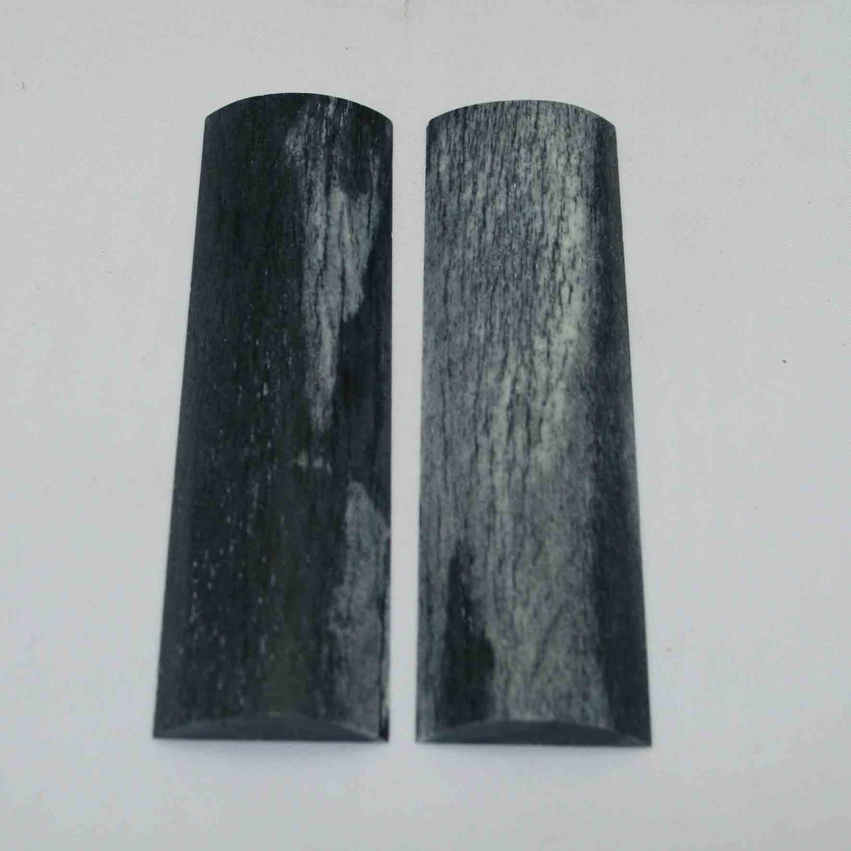 NB105GS85 Giraffe Bone Scales