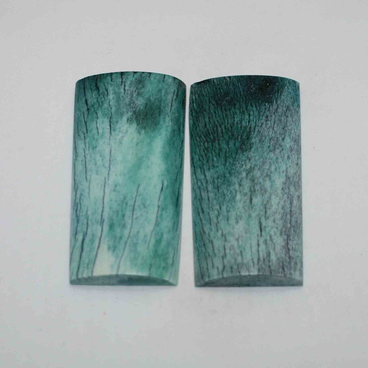 NB105JS34 Giraffe Bone Scales