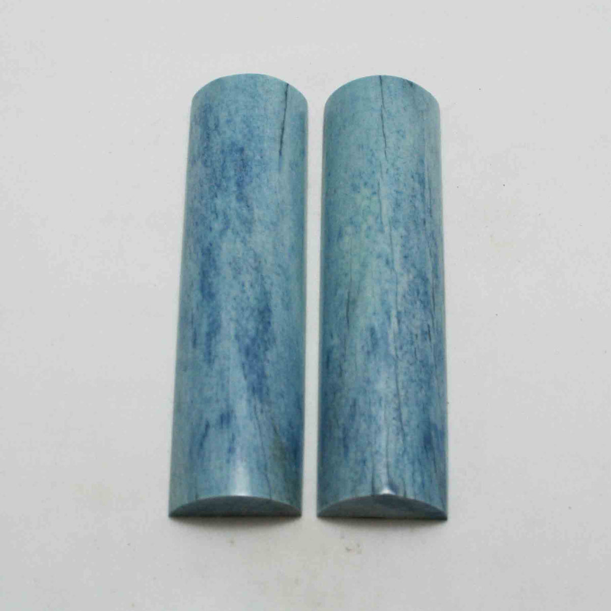 NB105JS39 Giraffe Bone Scales