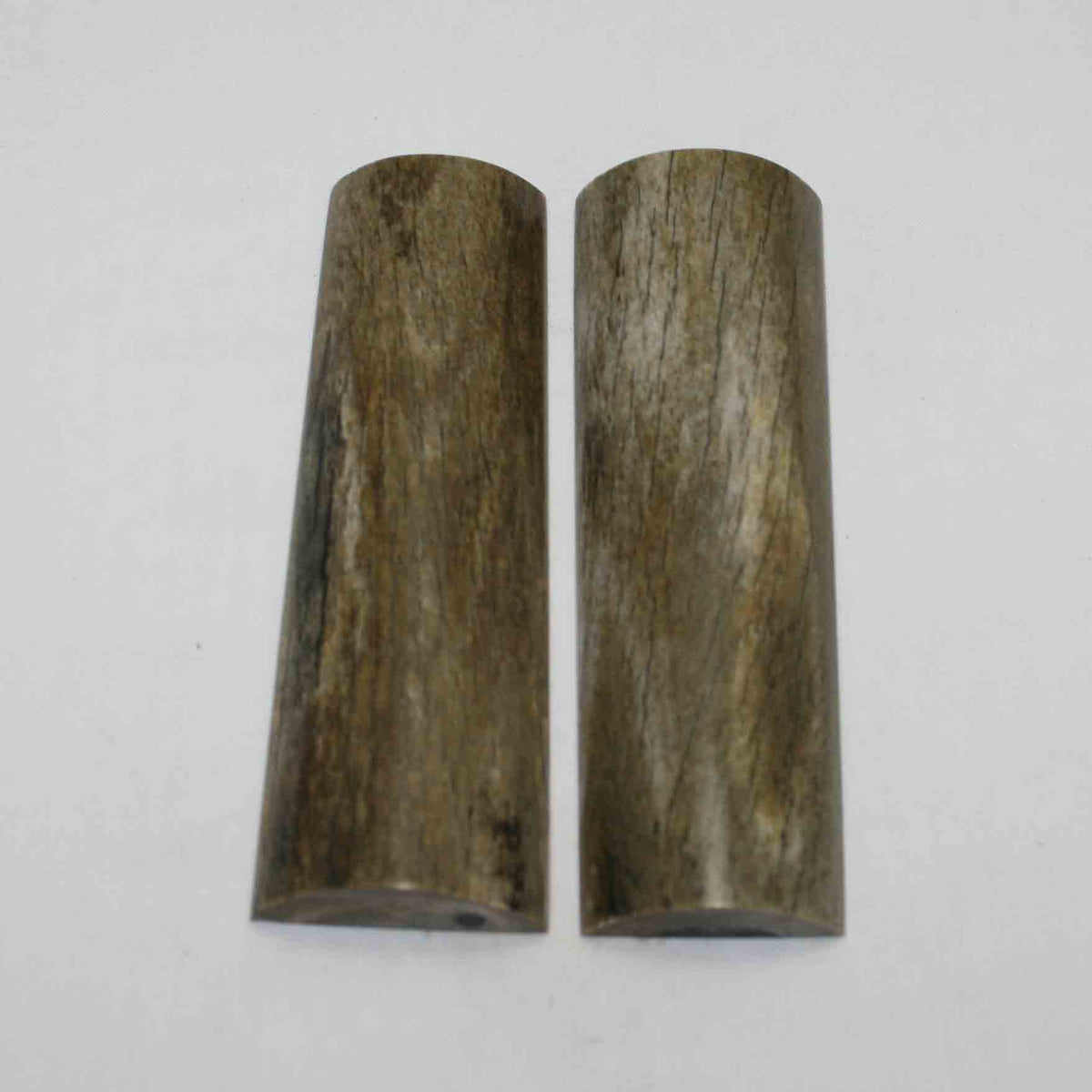 NB105JS4 Giraffe Bone Scales