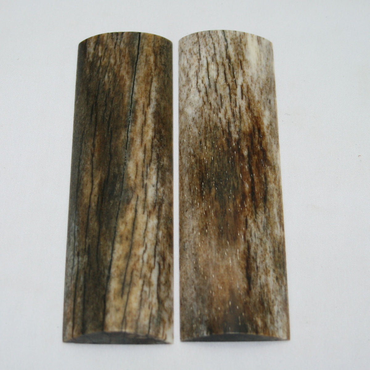 NB105MAN41 Giraffe Bone Scales