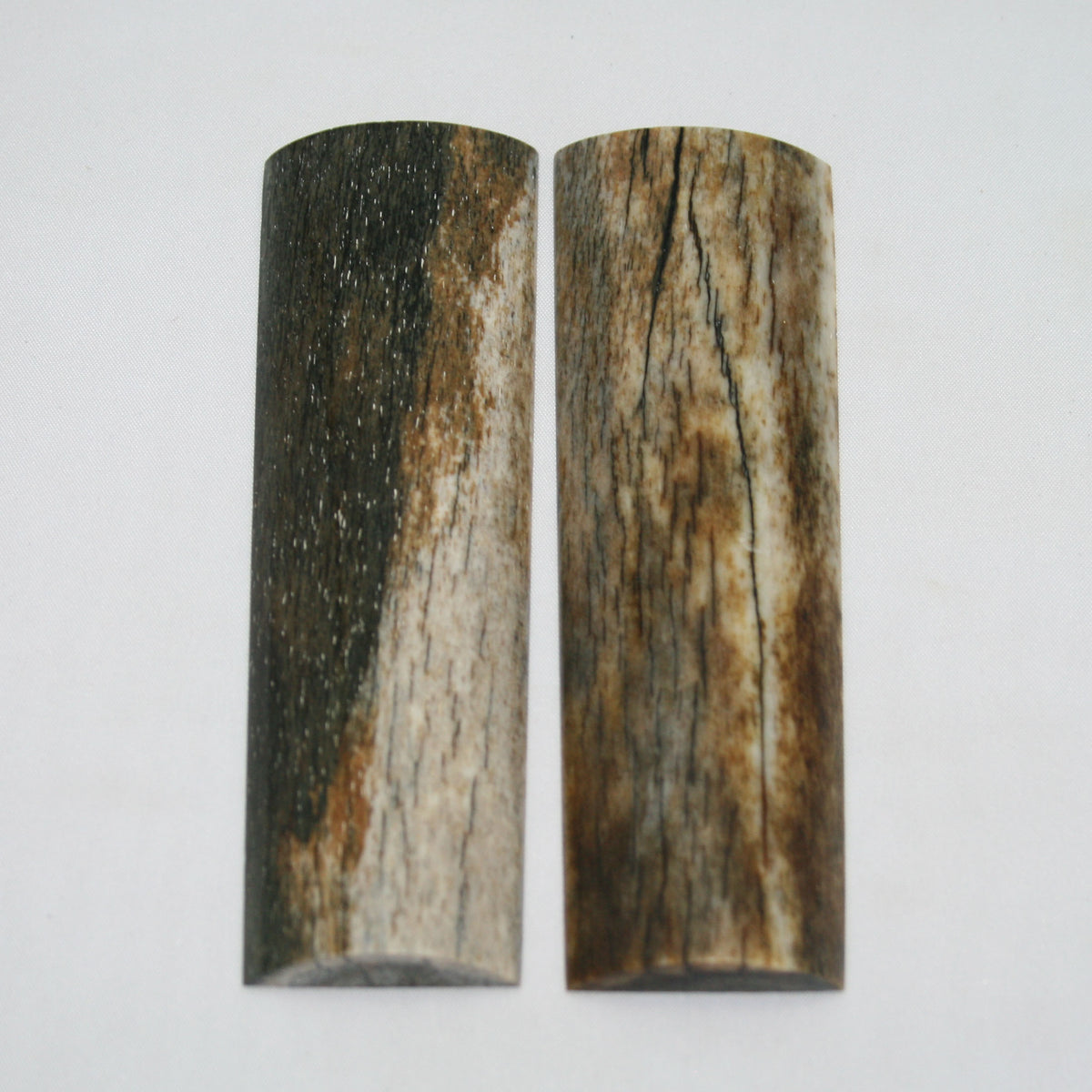 NB105MAN85 Giraffe Bone Scales