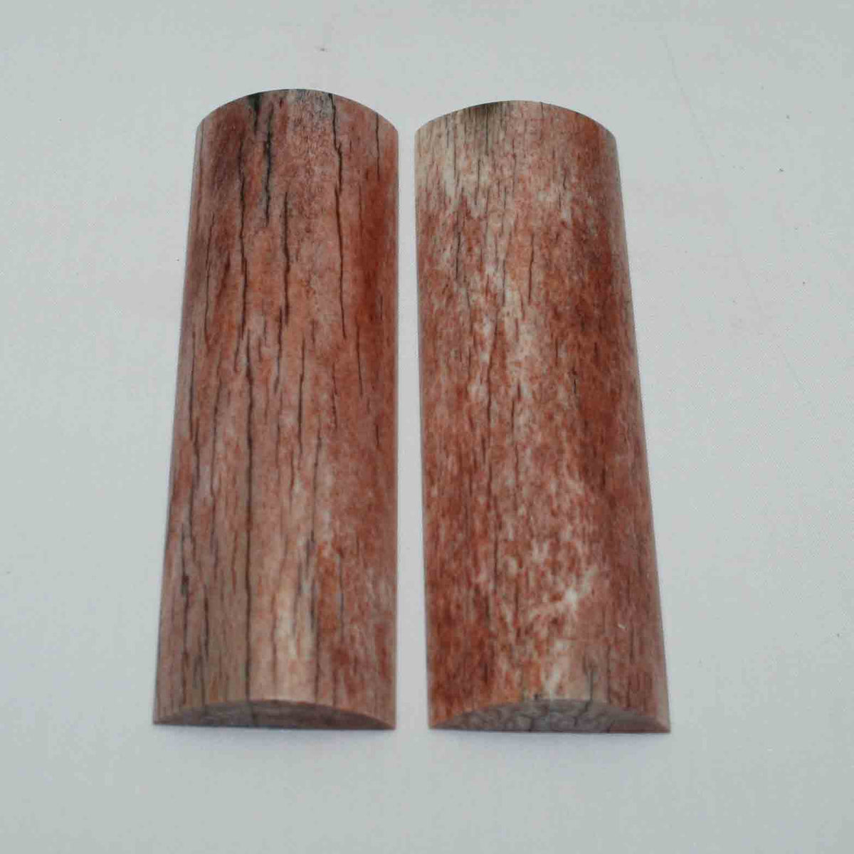 NB105MMA100 Giraffe Bone Scales