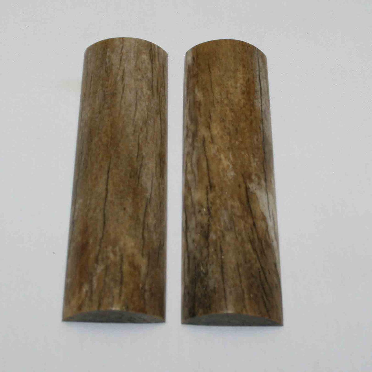 NB105MMA20 Giraffe Bone Scales