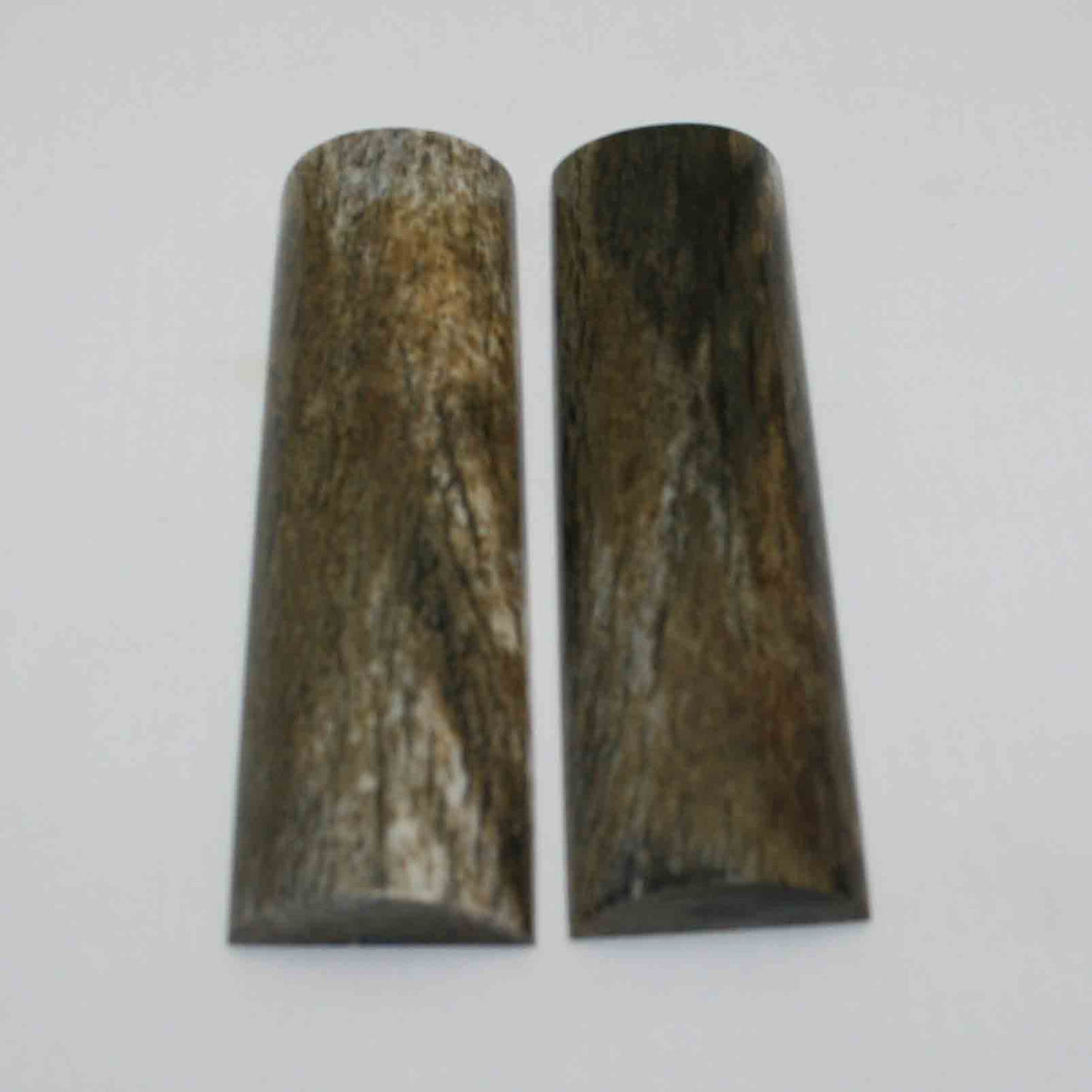 NB105MMA24 Giraffe Bone Scales