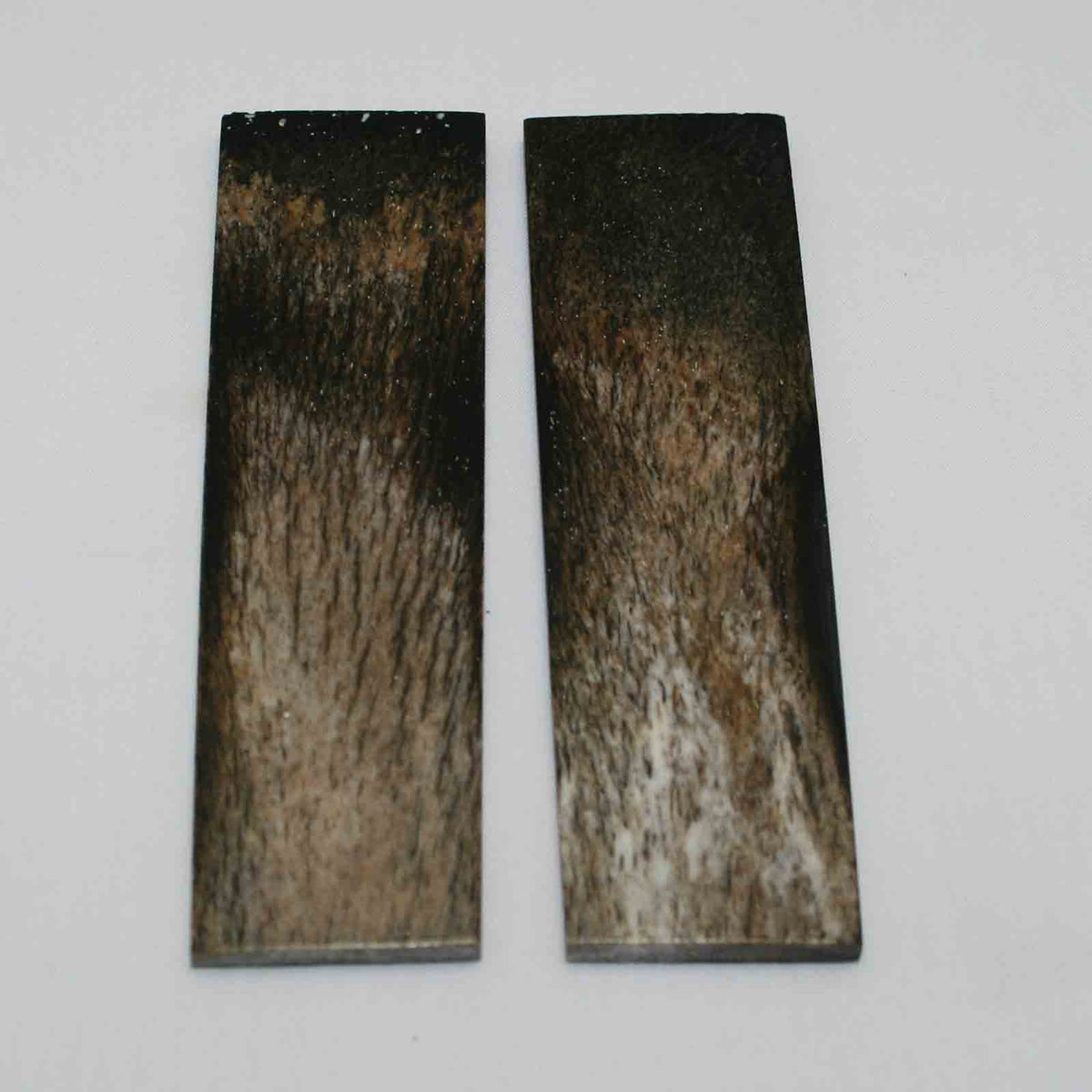 NB105MMA34 Giraffe Bone Scales