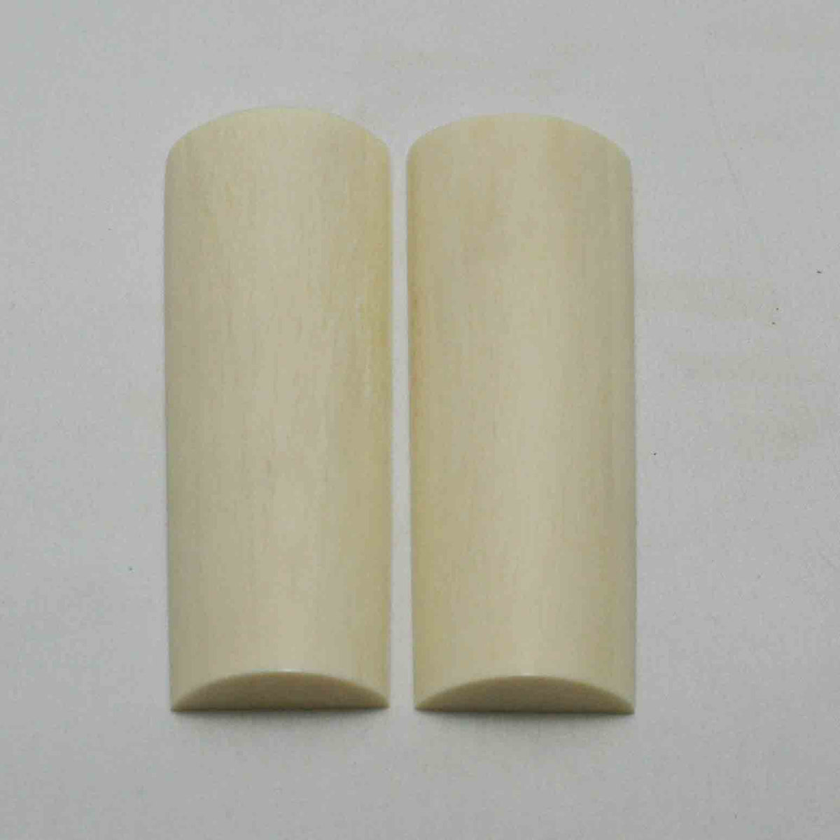 NB105MMA36 Giraffe Bone Scales